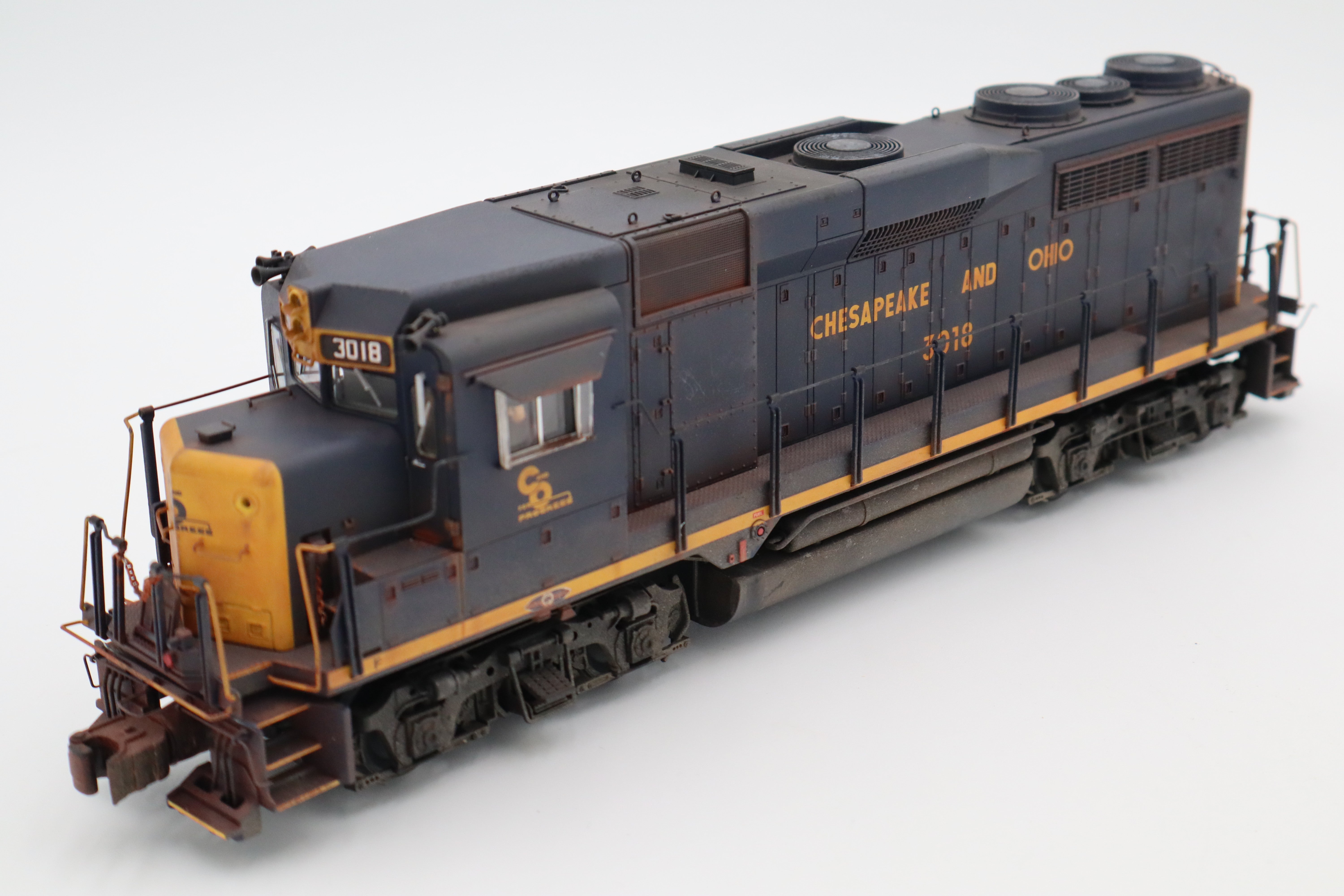 Lionel 6-82129 WEATHERED by Ontraktwo Steve Phetterplace Chesapeake & Ohio LEGACY GP30 #3018-Second hand-M8420
