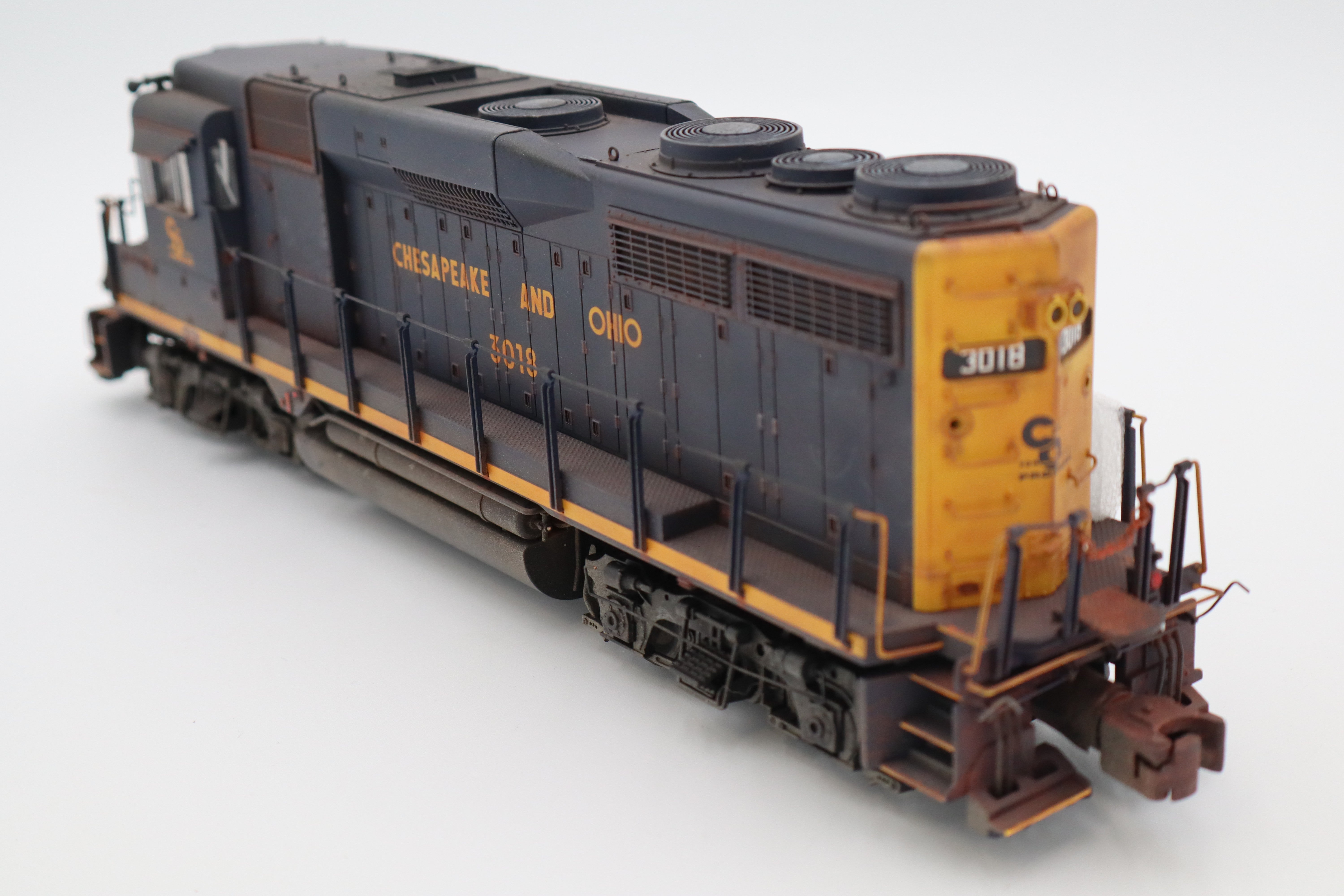Lionel 6-82129 WEATHERED by Ontraktwo Steve Phetterplace Chesapeake & Ohio LEGACY GP30 #3018-Second hand-M8420