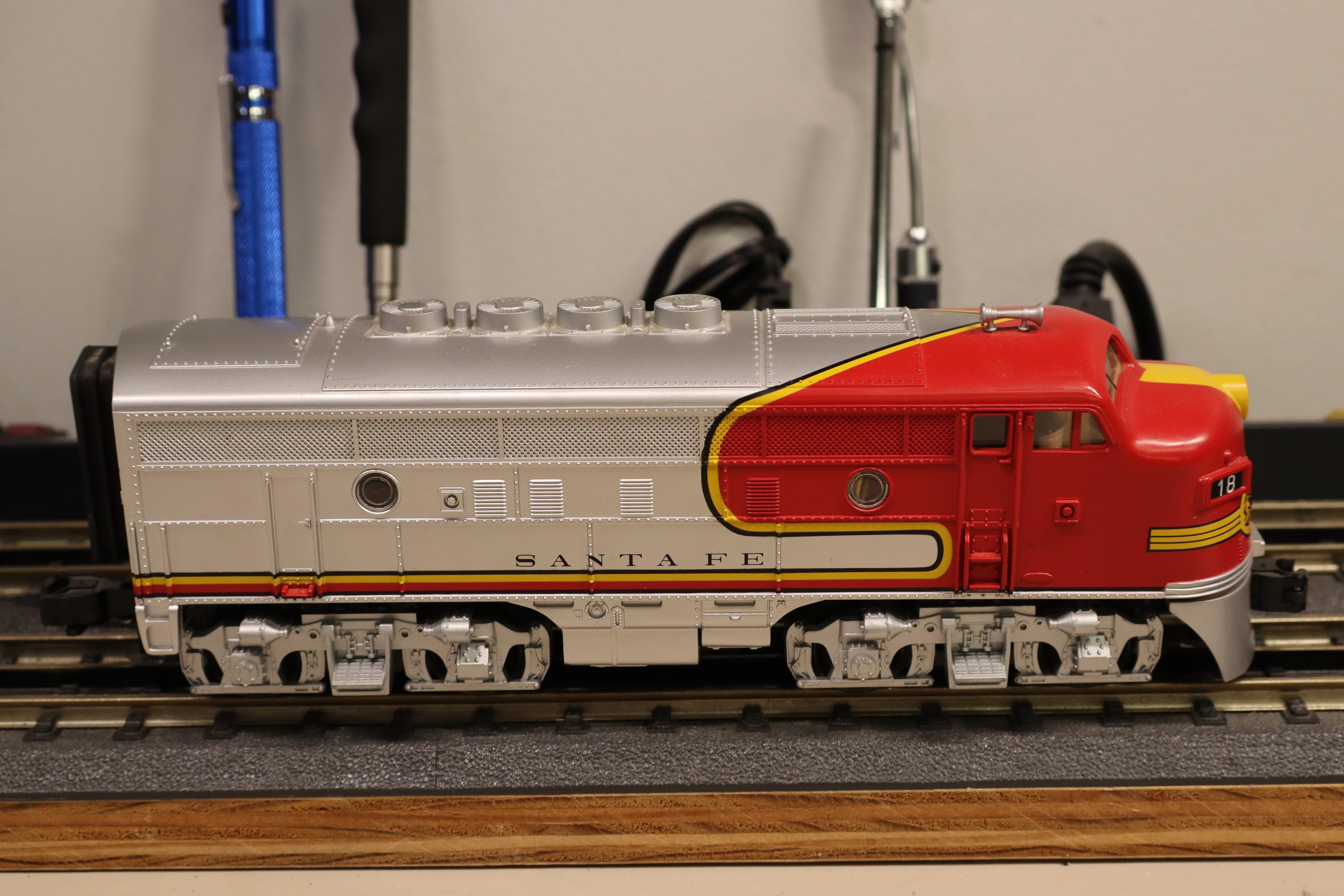Rail King 30-4098-0 Santa Fe F-3 RTR Freight Train Set-Second hand-M8508