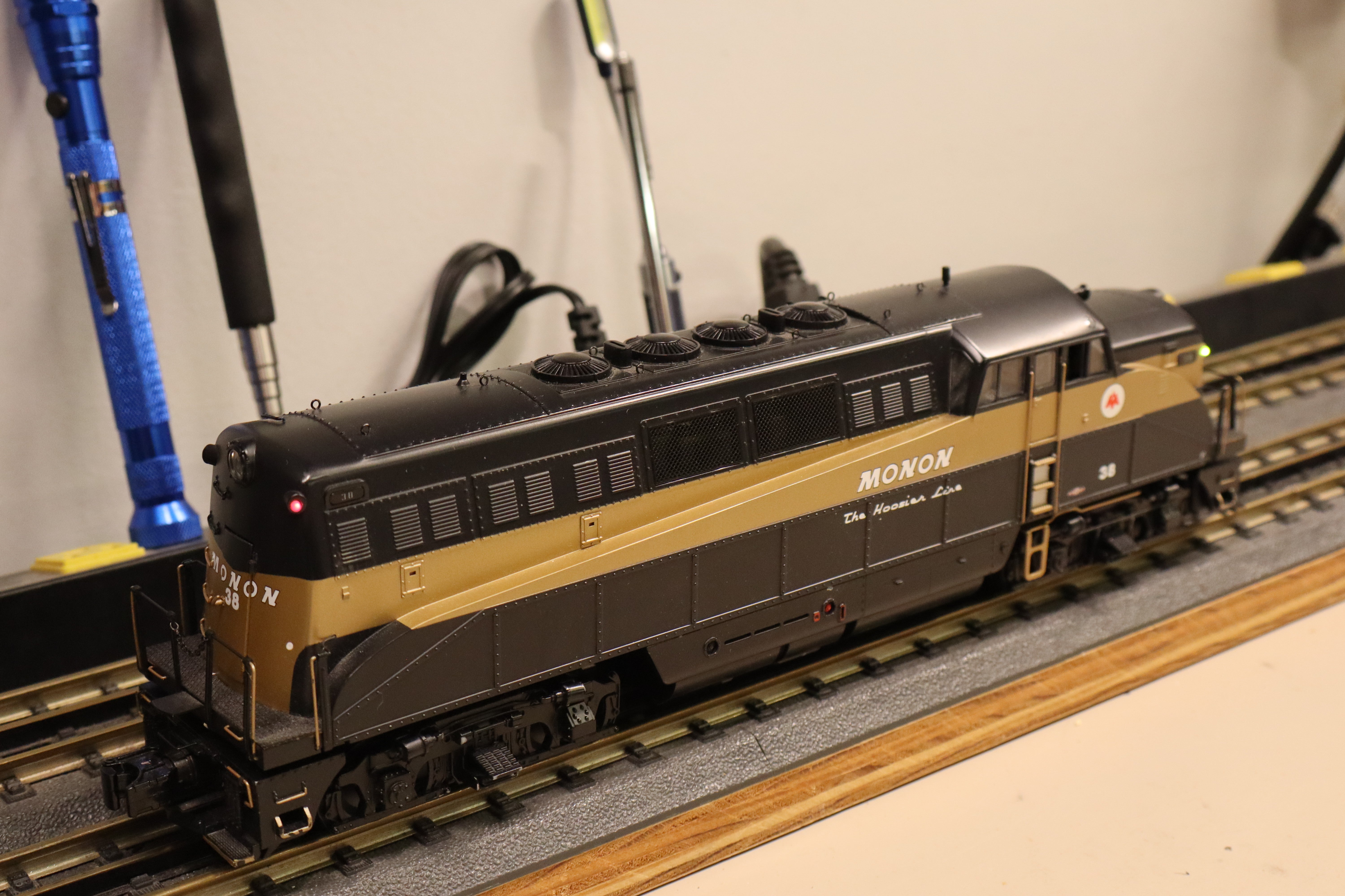 MTH 20-2687-1 Monon #38 BL-2 Diesel Engine-Second hand-M8485