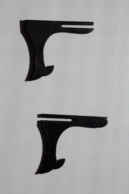 Trackside 3D #01 - 3D Printed Railroad Signs - Plate Stand (Black)