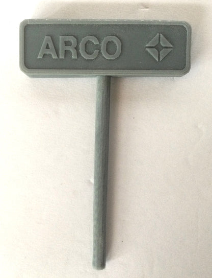 Phoenix Precision Models PPM-33648 - Gas Station Sign: Arco