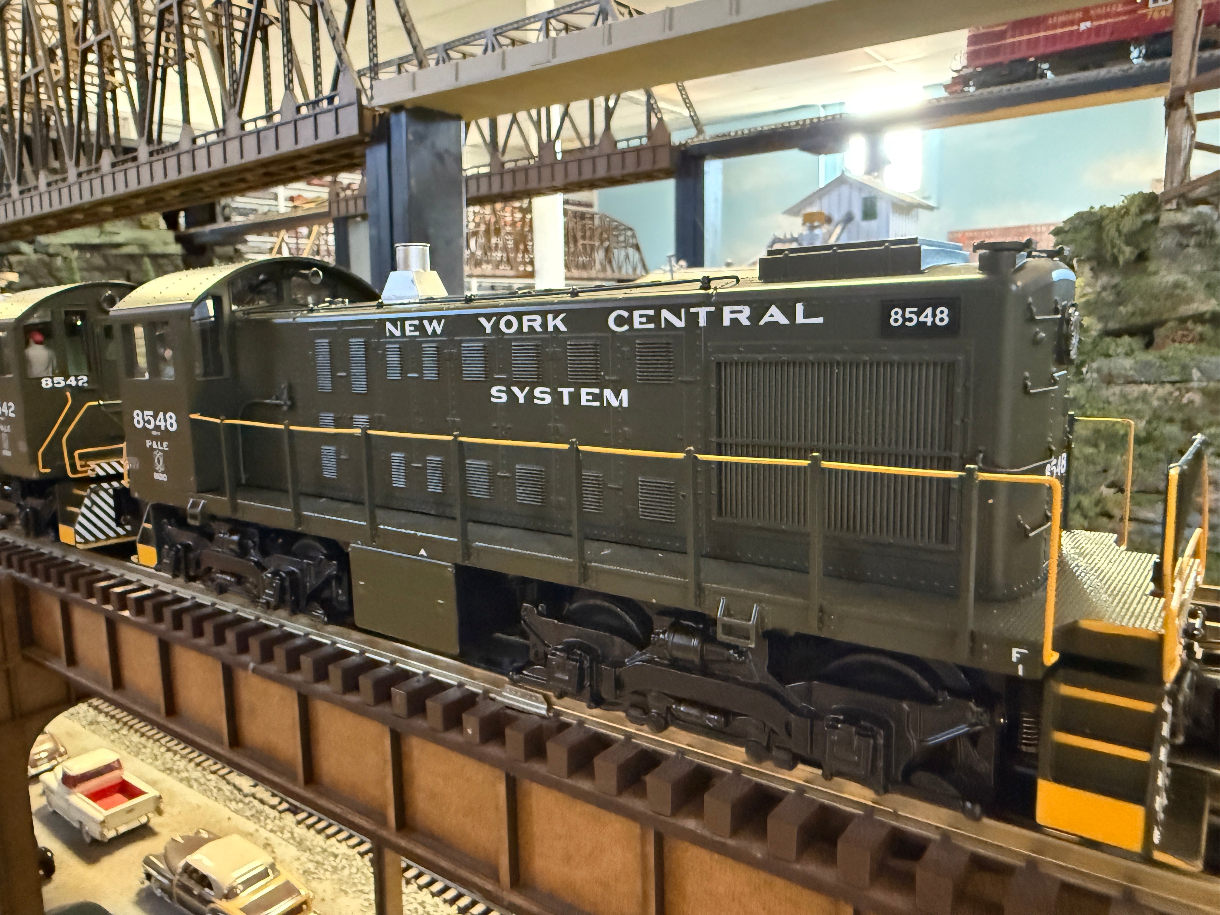 Atlas O 30138055 - Premier - S2 Diesel Locomotive "New York Central System" #8548 w/ PS3