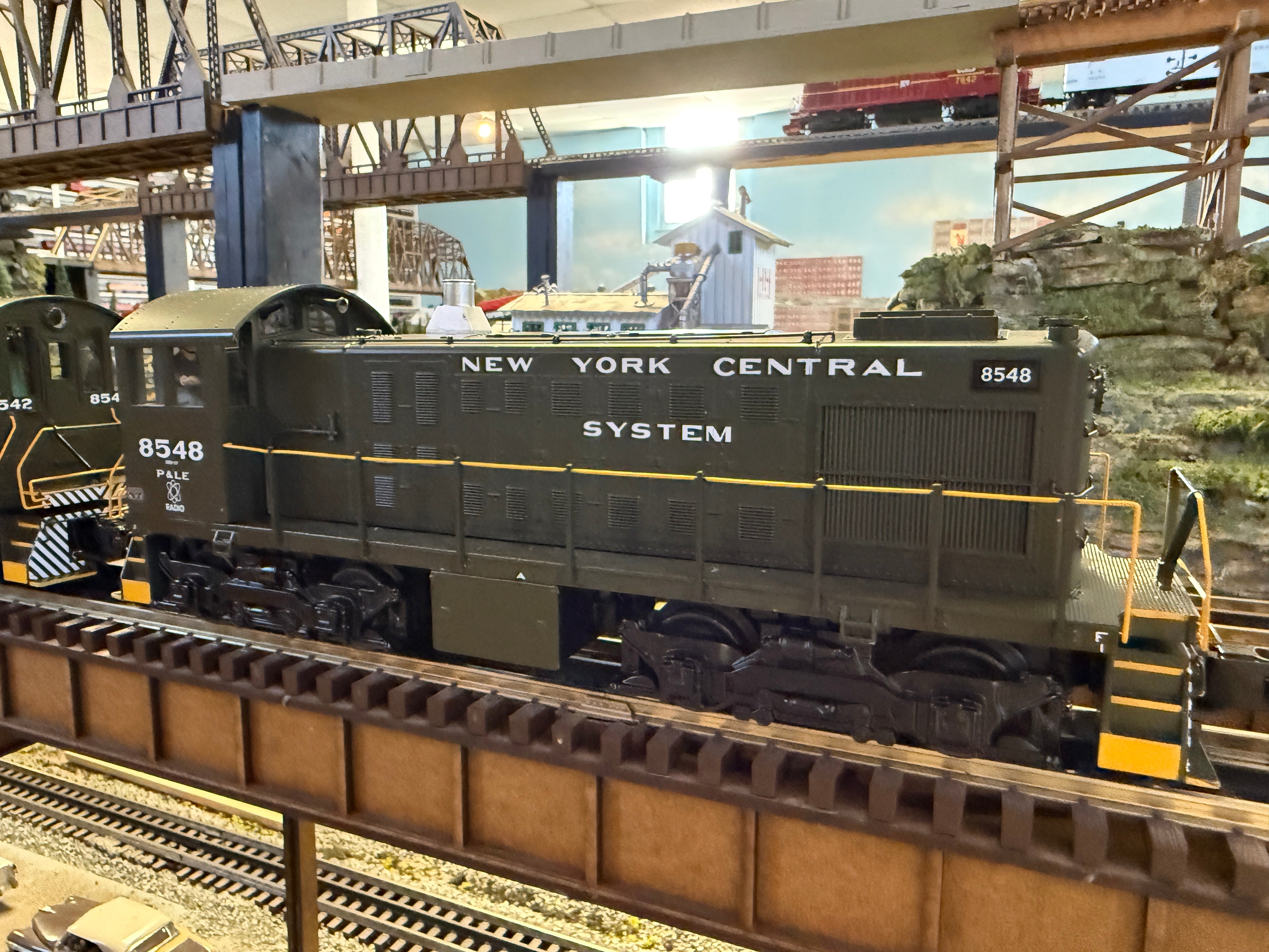 Atlas O 30138055 - Premier - S2 Diesel Locomotive "New York Central System" #8548 w/ PS3