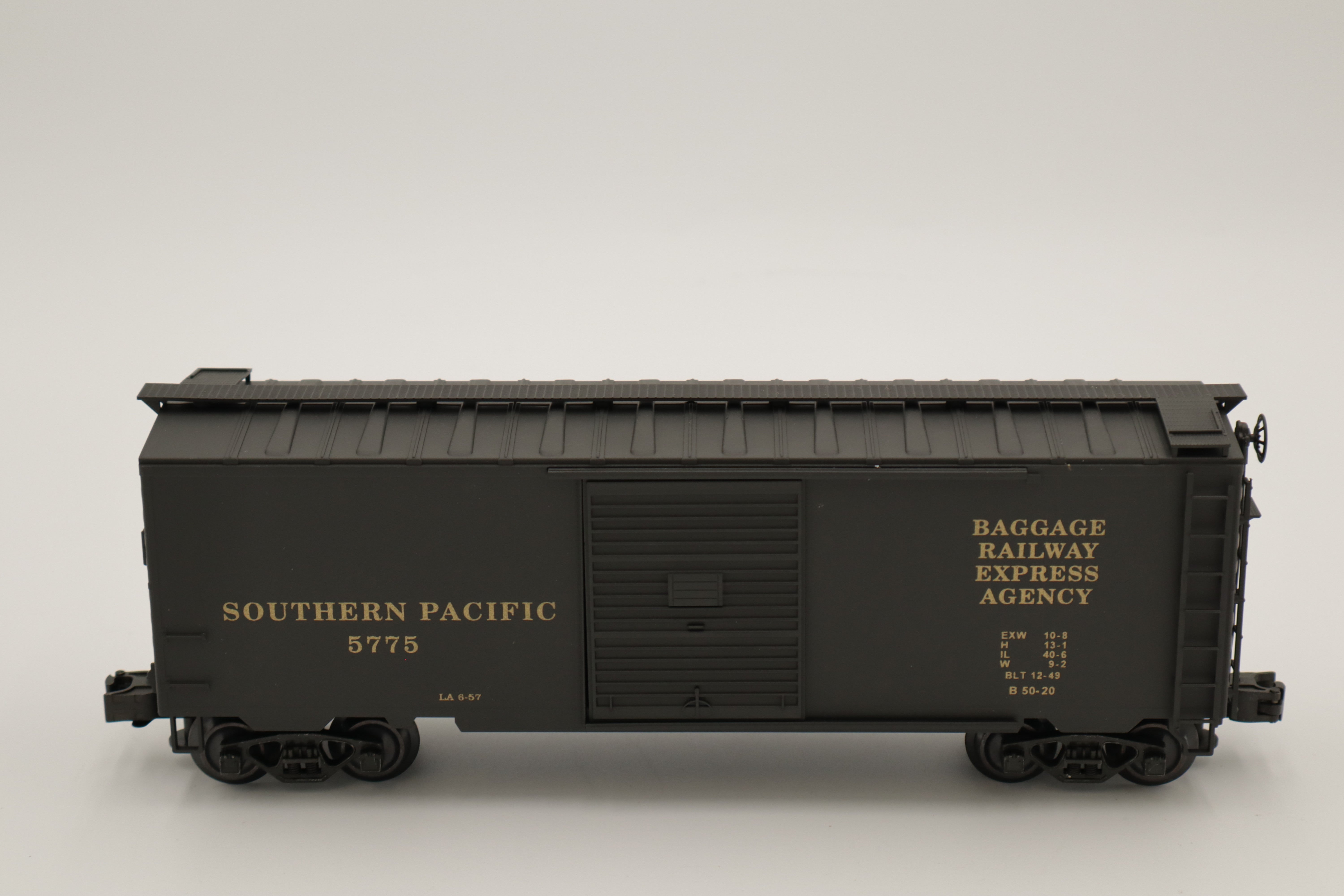 Weaver Southern Pacific Boxcar Express #5775-Second hand-M8423