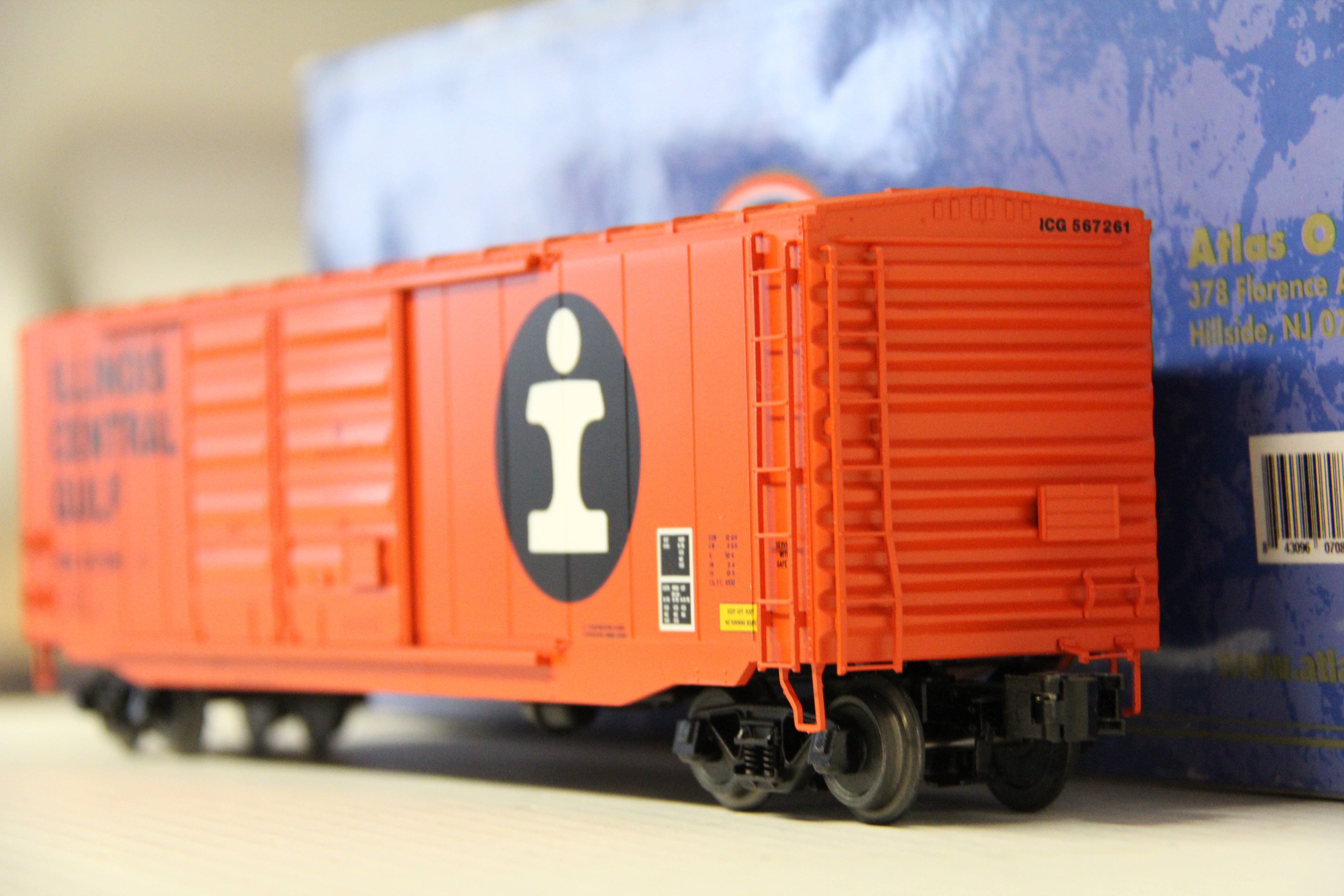 Atlas #3007603-2 Illinois Central Gulf 50' PS-1 Double Door Box Car (Modernized)-Second hand-M6153