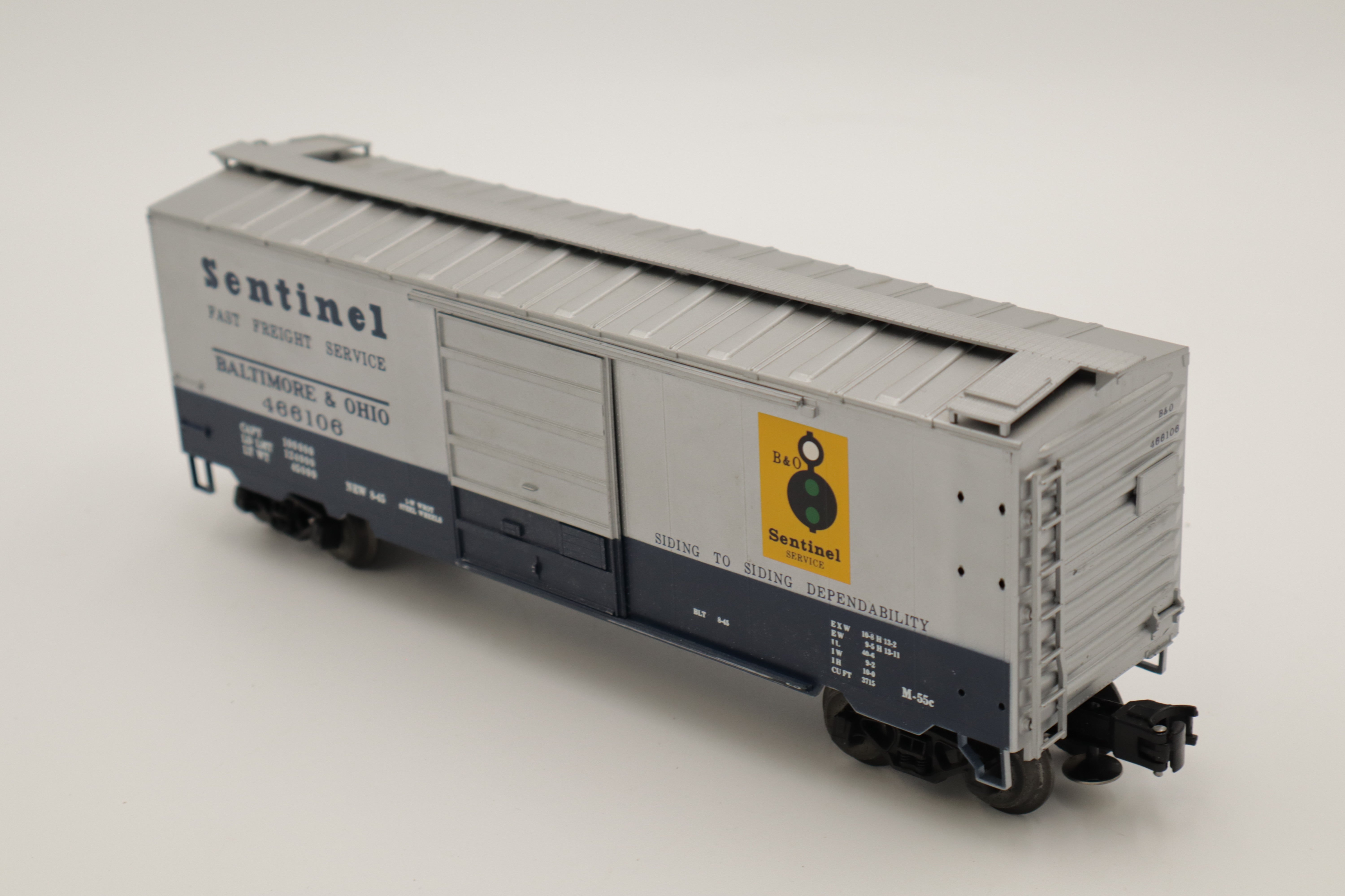 Weaver B & O Sentinal 40' PS-1 Single Door Boxcar #466106 WRONG BOX-Second hand-M8425