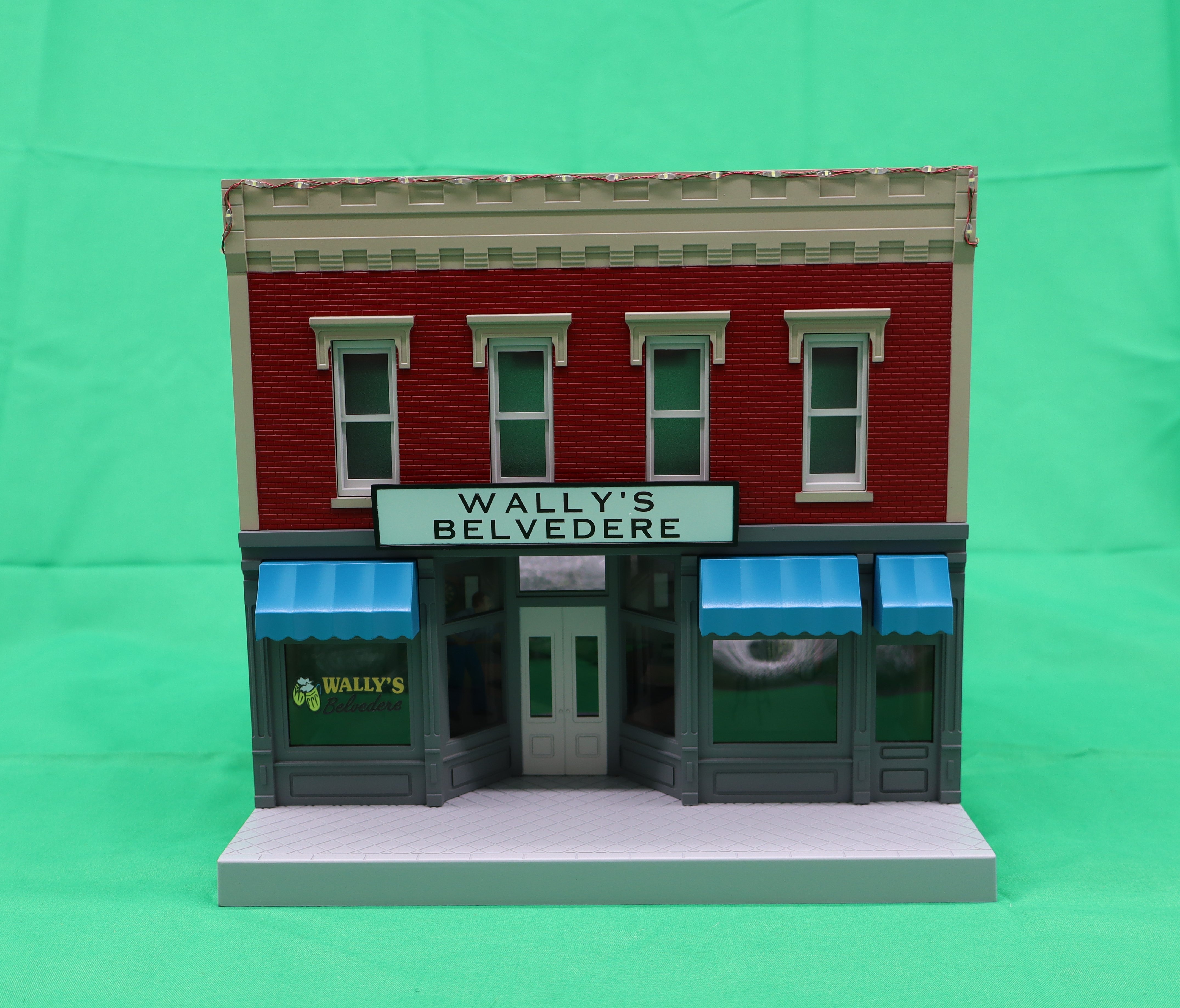 MTH 30-90684 - 2-Story City Building 1 "Wally’s Belvedere Tavern" w/ LEDs