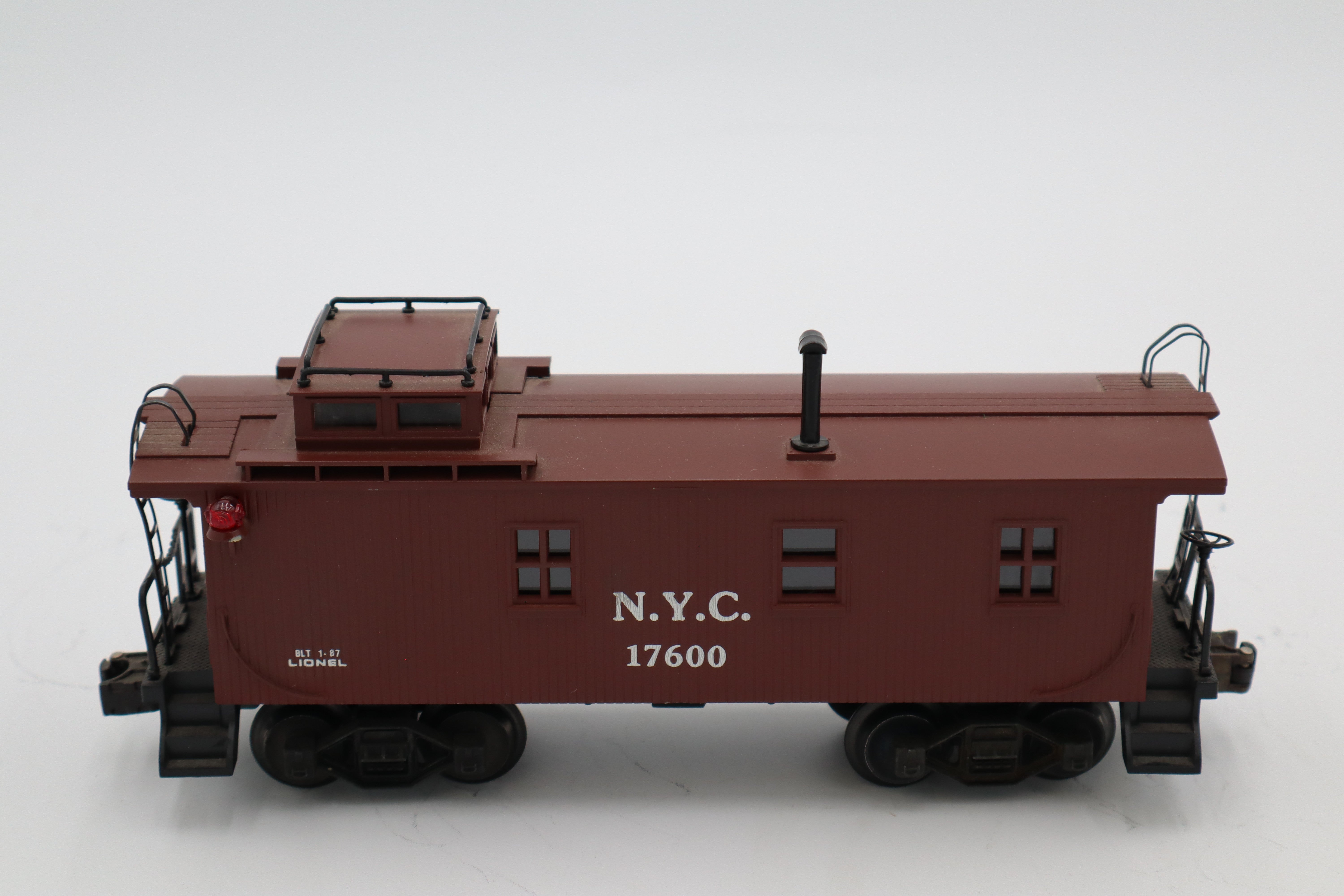 Lionel 6-17600 NYC Wood Sided Caboose-Second hand-M8431