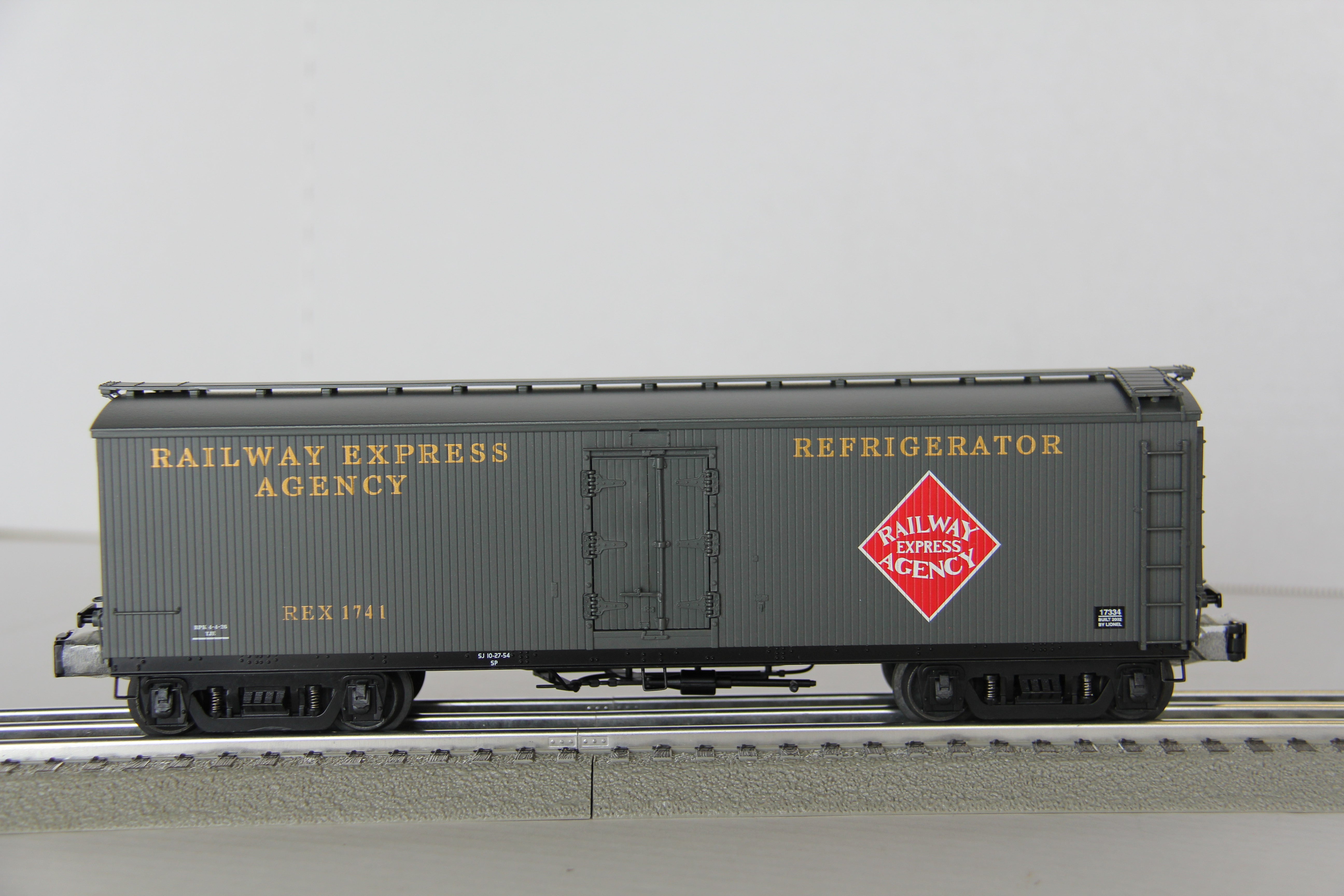 Lionel 6-17334 Railway Express Agency Milk Car-Second hand-M3810