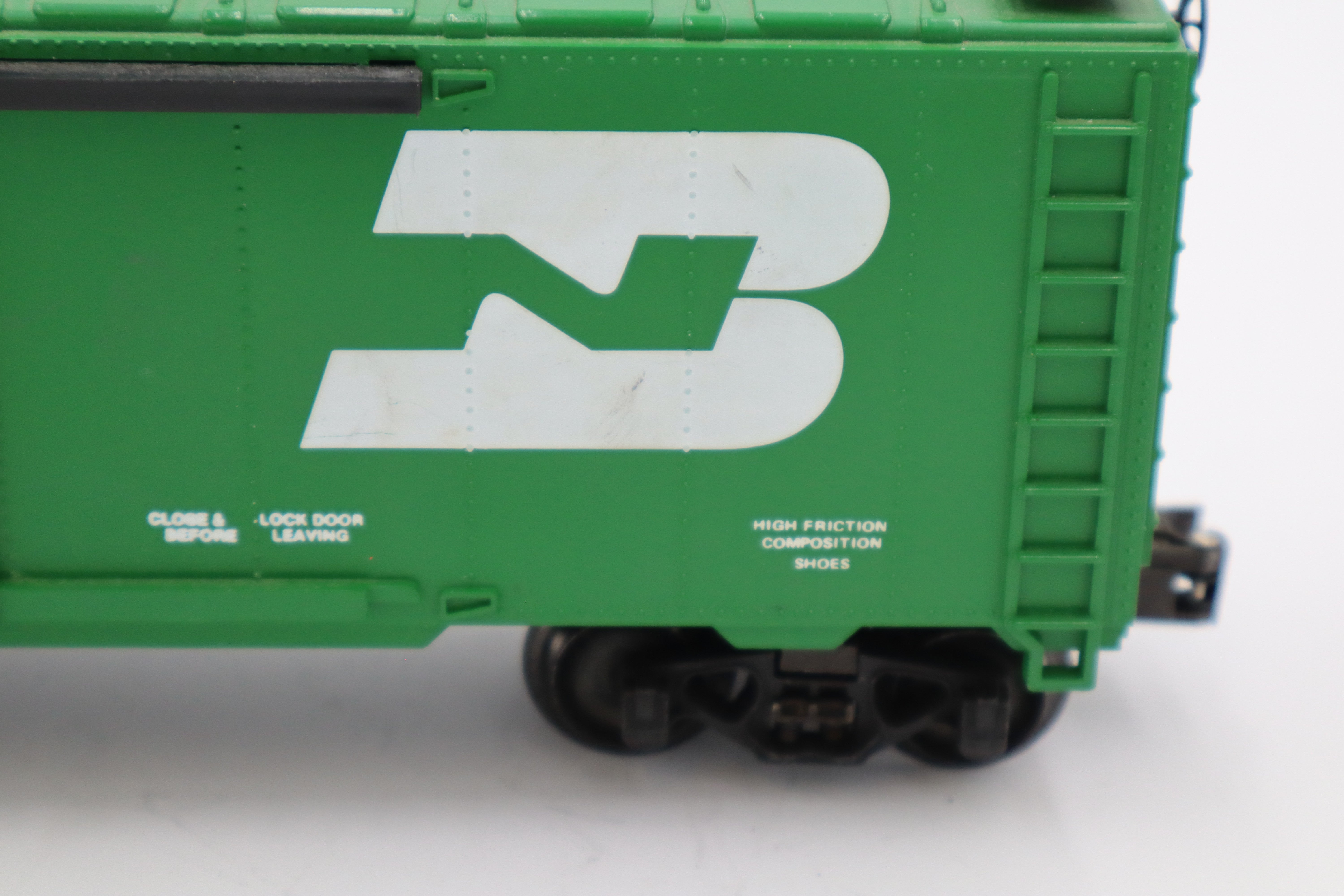Lionel 6-6236 Burlington Northern Standard O Boxcar-Second hand-M8437