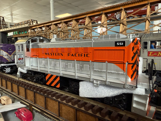 Atlas O 30138058 - Premier - S2 Diesel Locomotive "Western Pacific" #551 w/ PS3 - MrMuffin'sTrains