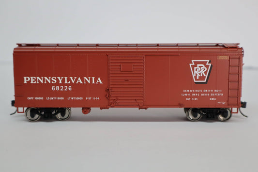 Bowser HO 43332 - X31A Round Roof Box Car "Pennsylvania" #68244 (2-Dr, Inset Roof) Shadow Keystone
