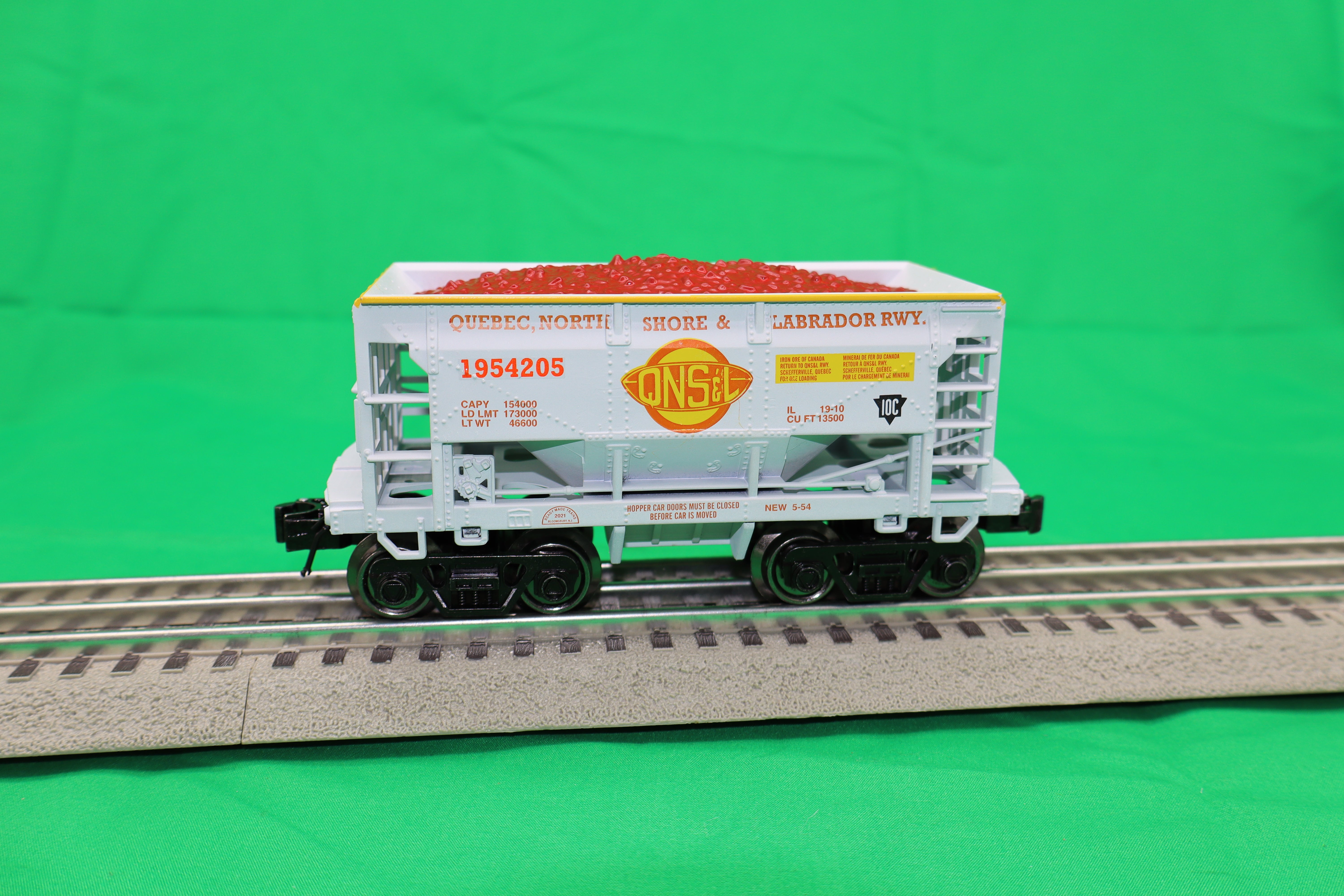 Ready Made Trains RMT-96799-03 - Ore Car "Quebec, North Shore & Labrador"