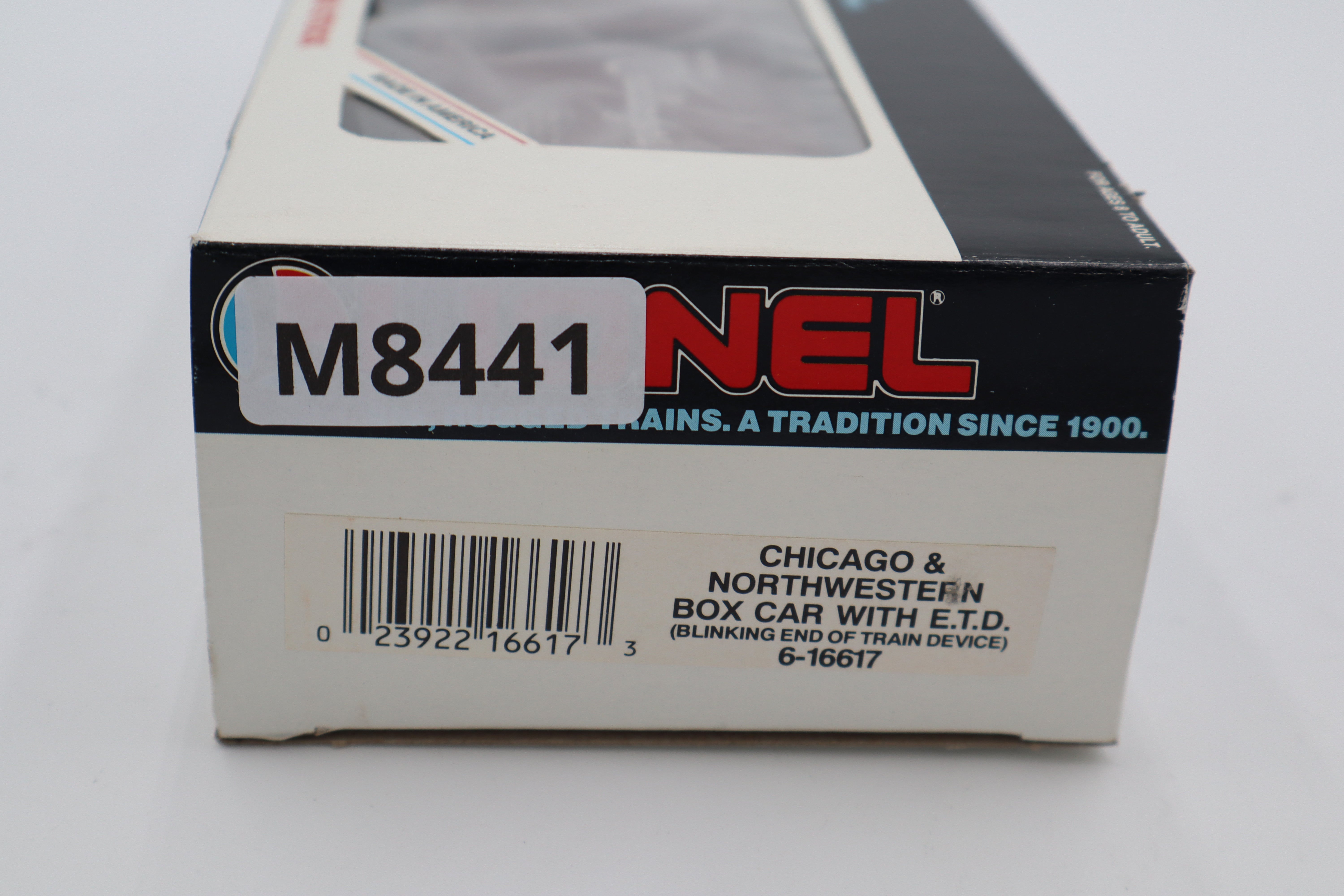 Lionel 6-16617 Chicago & Northwestern Box Car with ETD-Second hand-M8441