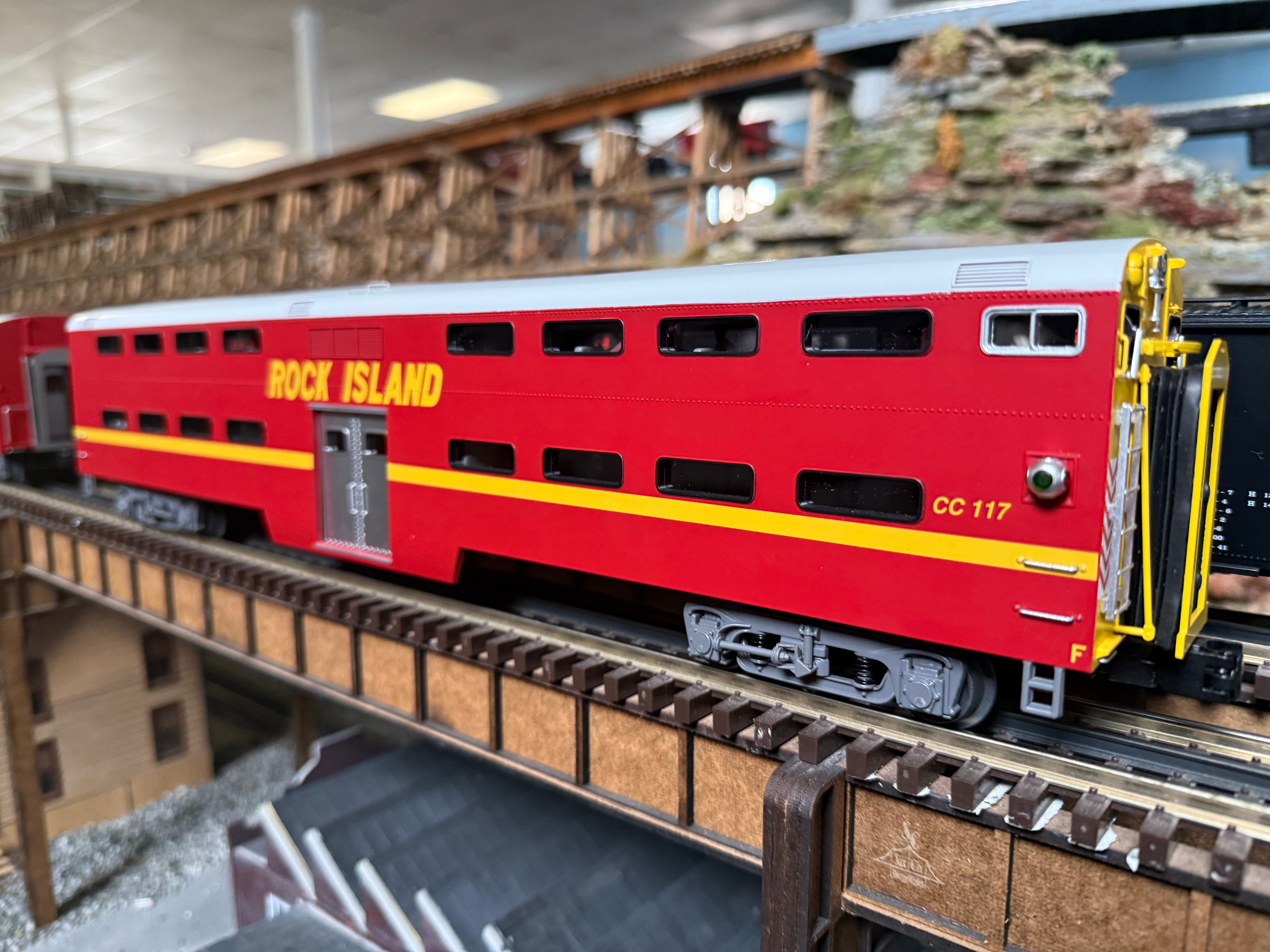 MTH - Premier - 70’ Bi-Level Gallery Car "Rock Island” (6-Car) - Custom Run for MrMuffin'sTrains