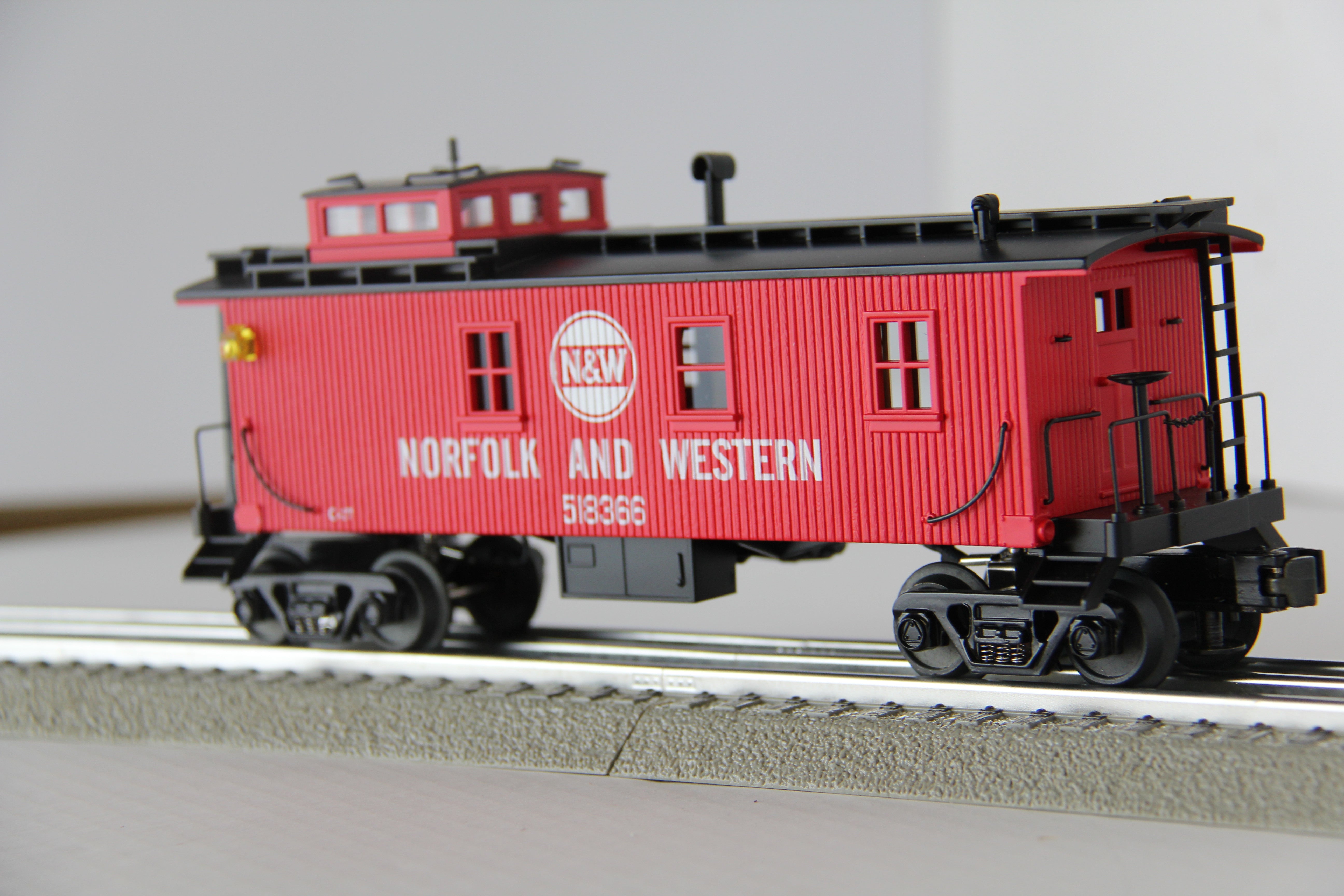 Rail King 30-7736 Norfolk & Western Woodsided Caboose-Second hand-M3823
