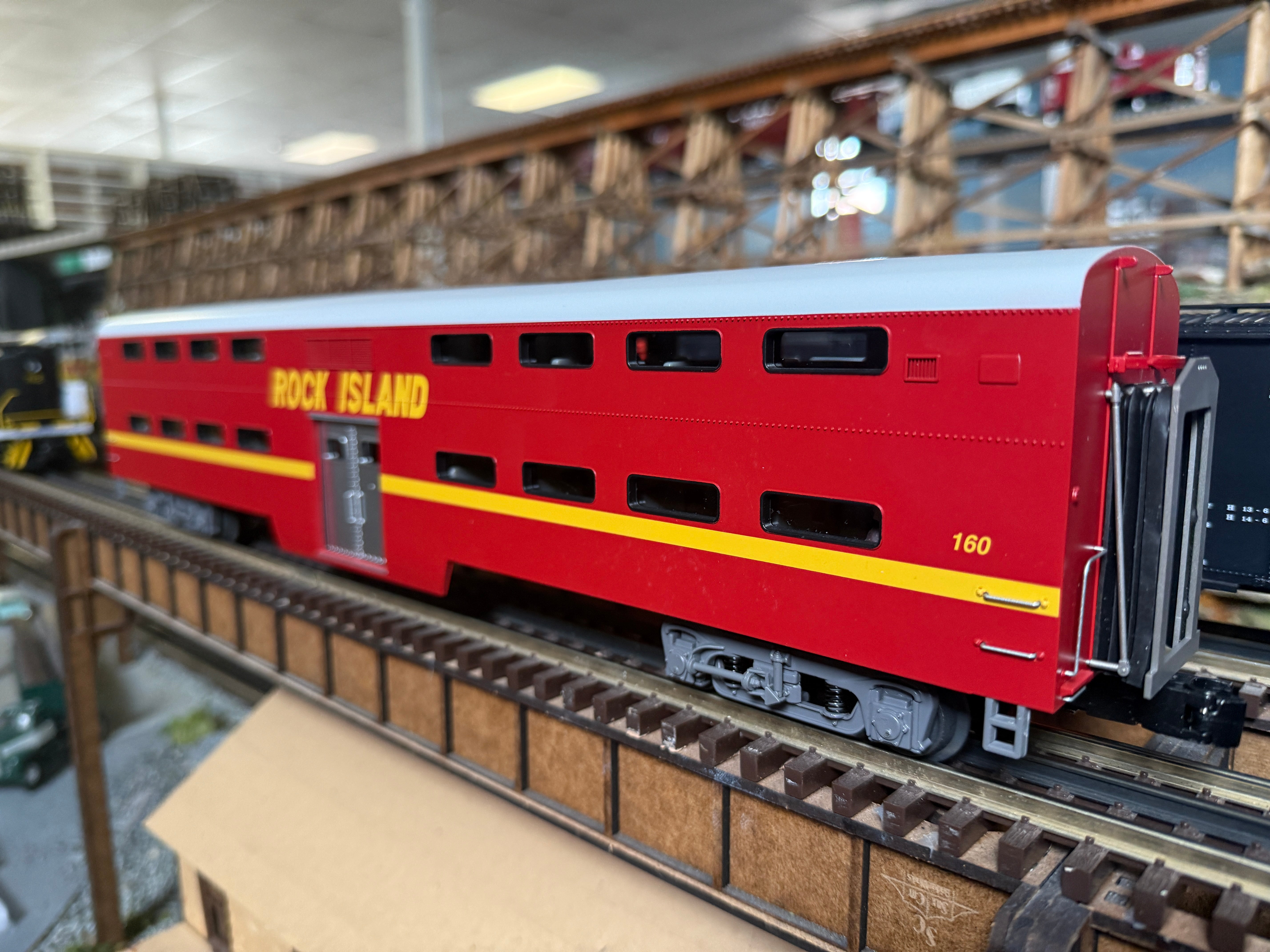 MTH - Premier - 70’ Bi-Level Gallery Car "Rock Island” (6-Car) - Custom Run for MrMuffin'sTrains