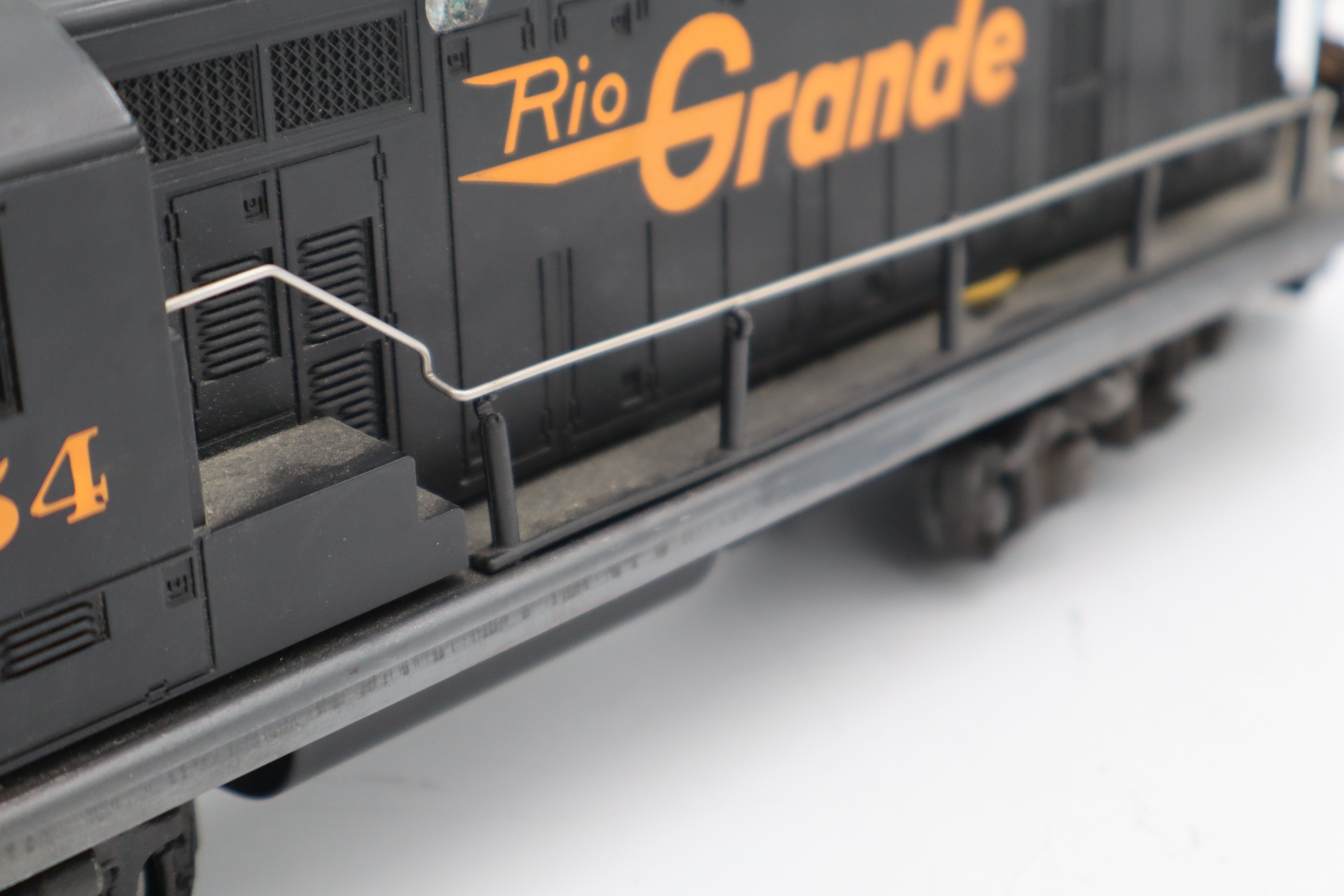 Lionel 6-8454 & 6-8455 Rio Grande GP-7 Powered & Non Powered-Second hand-M8445