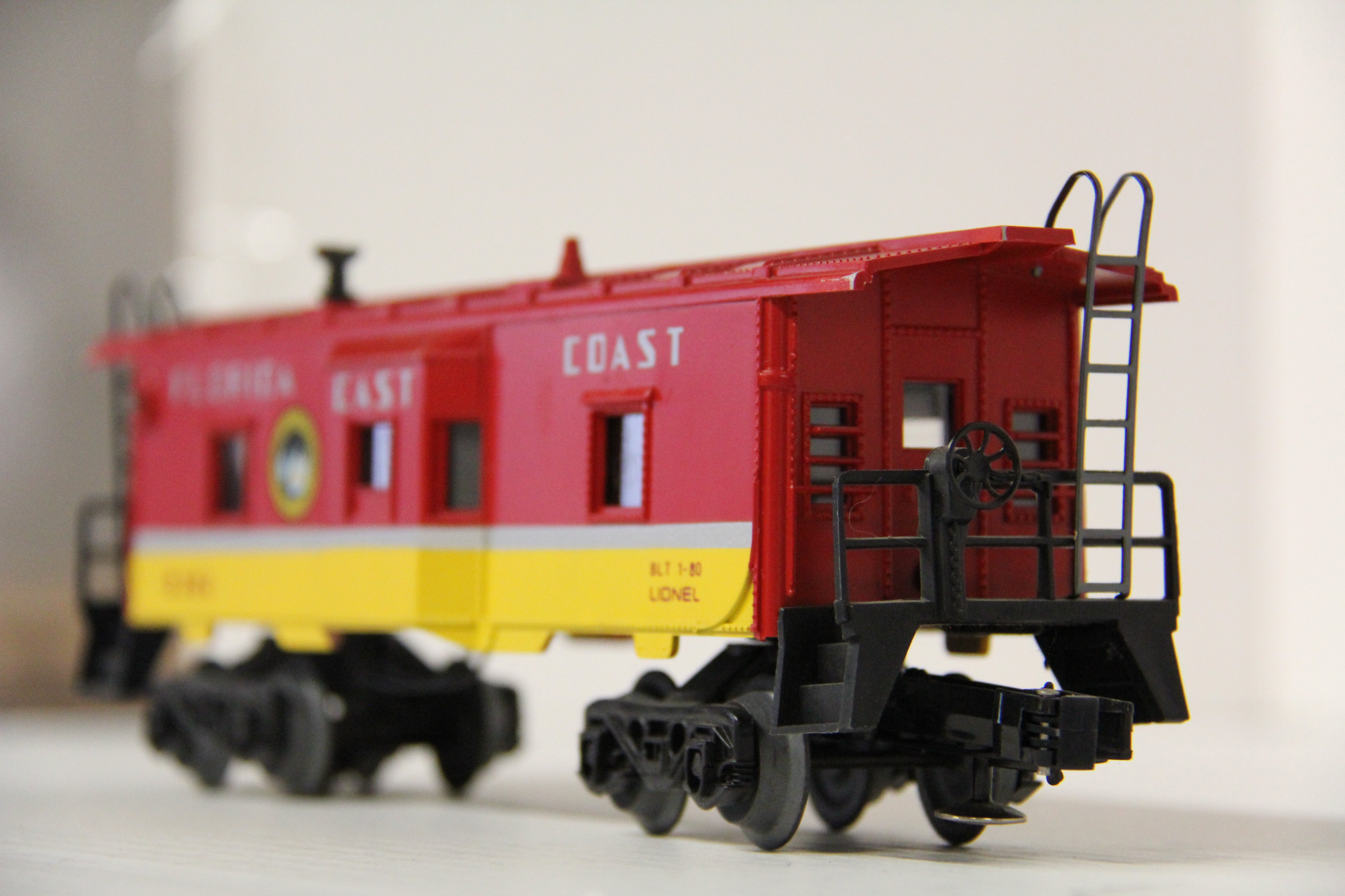 Lionel 6-9382 Florida East Coast Bay Window Caboose-Second hand-M6174