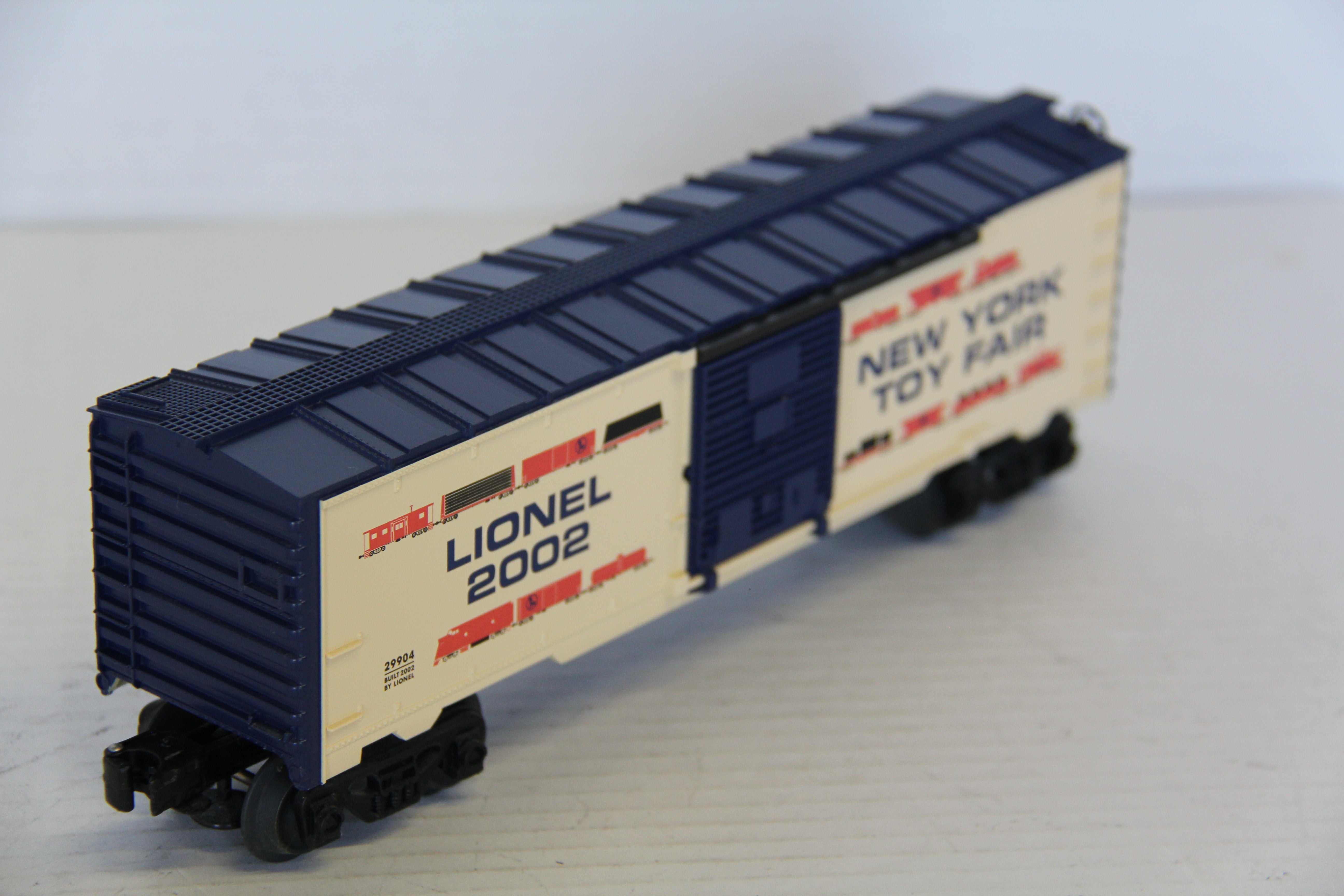 2002 Lionel 6-29904 Toy Fair Box Car-Second hand-M7470 - MrMuffin'sTrains