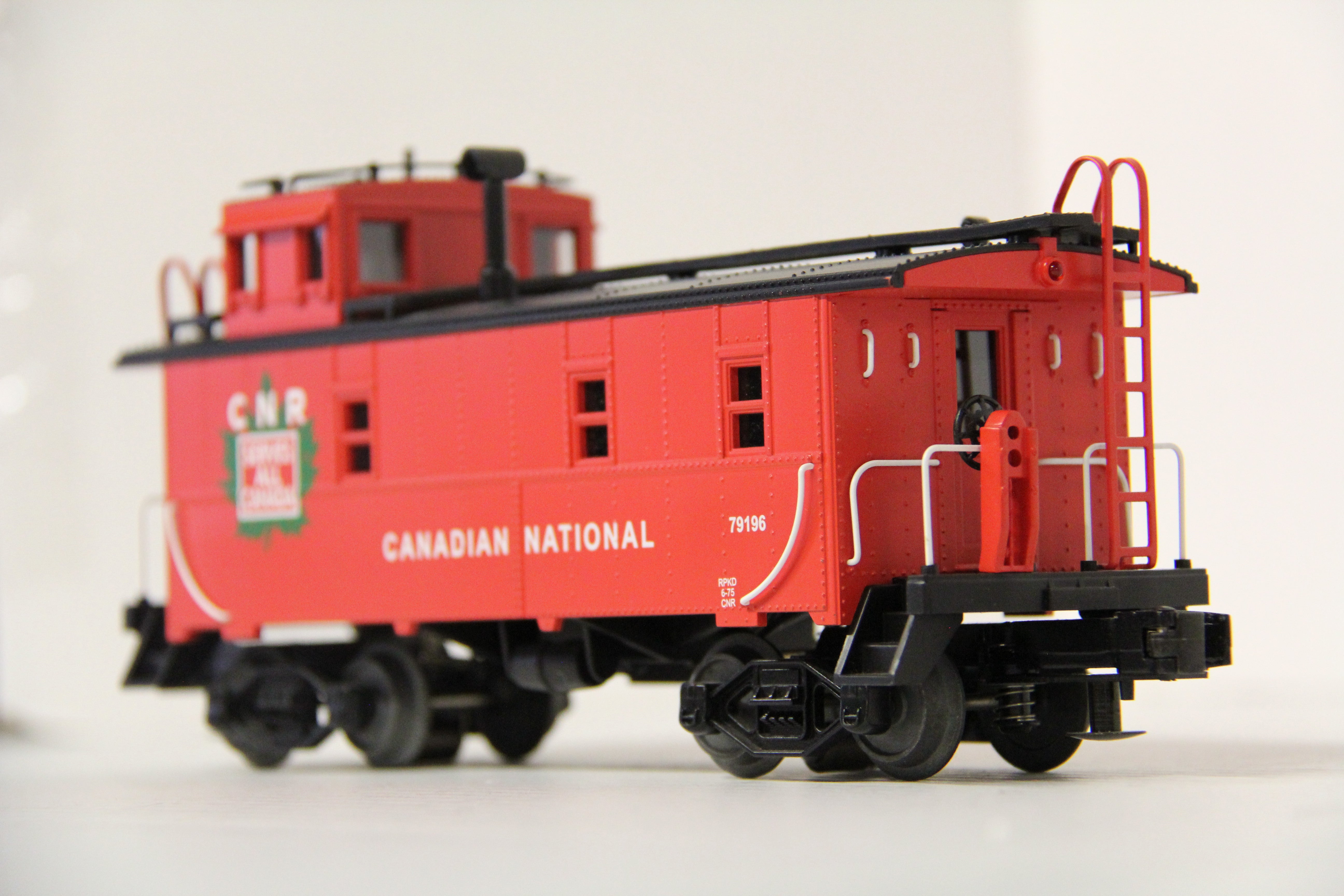 Rail King 30-77028 Canadian National Offset Steel Caboose #79196-Second hand-M6177