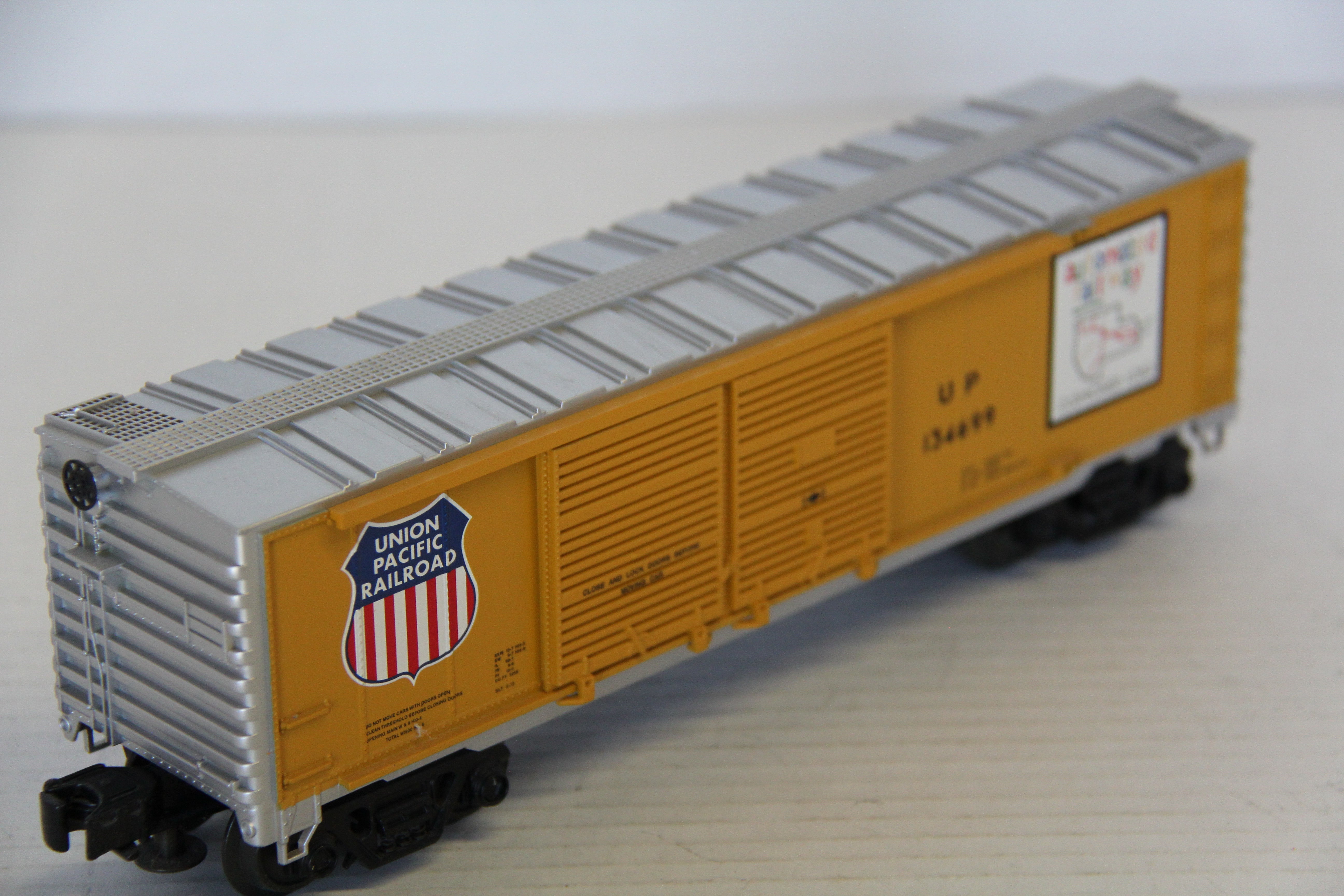 Industrial Rail IDM 1102 -027 Union Pacific Double Door Boxcar #134699-Second hand-M7472 - MrMuffin'sTrains