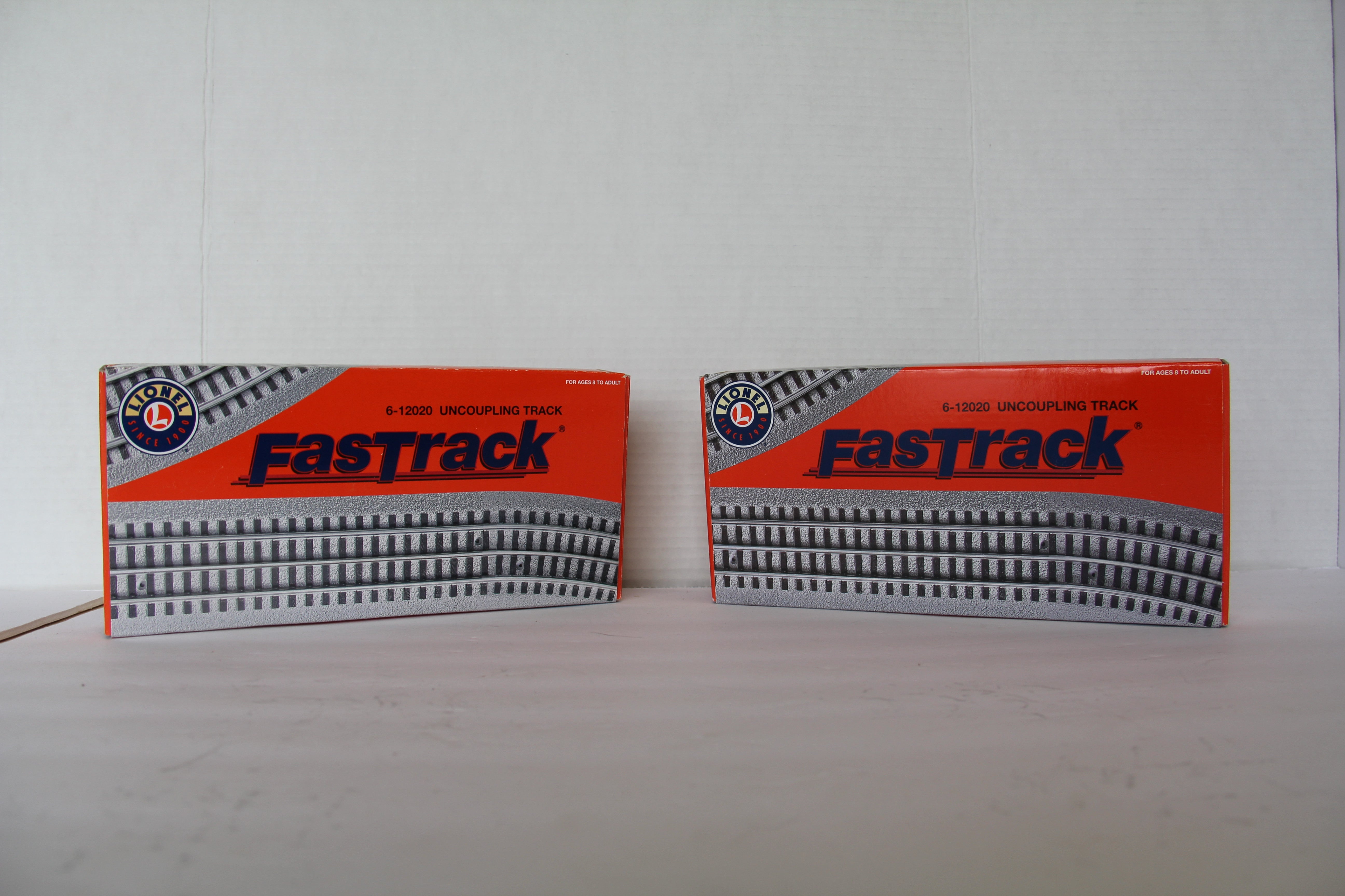 Lionel 6-12020  FasTrack Remote Uncoupling Track-2 Set-Second hand-M6183