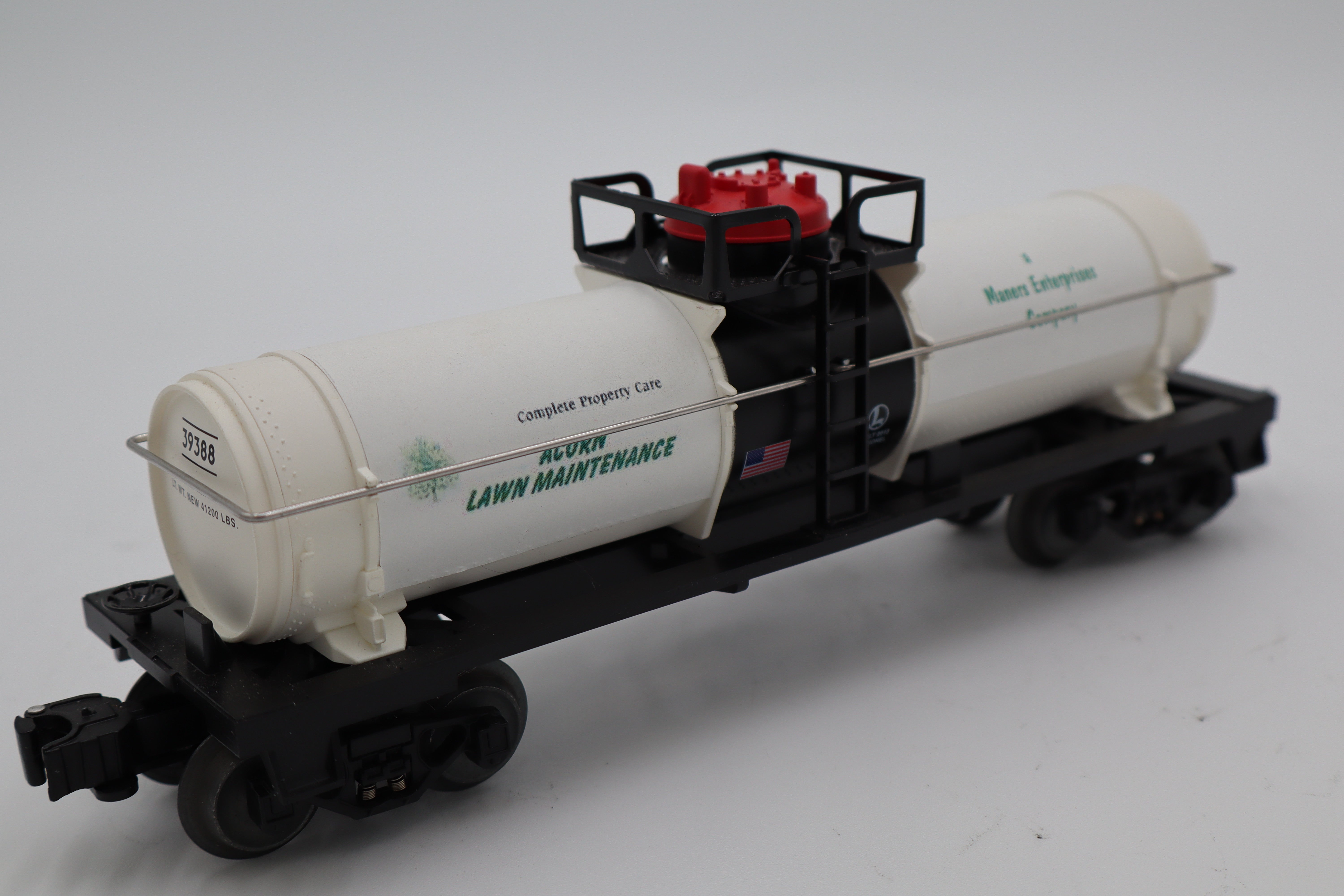 "Acorn Lawn Maintenance" Tank Car- Personalized label -Second hand-M8456