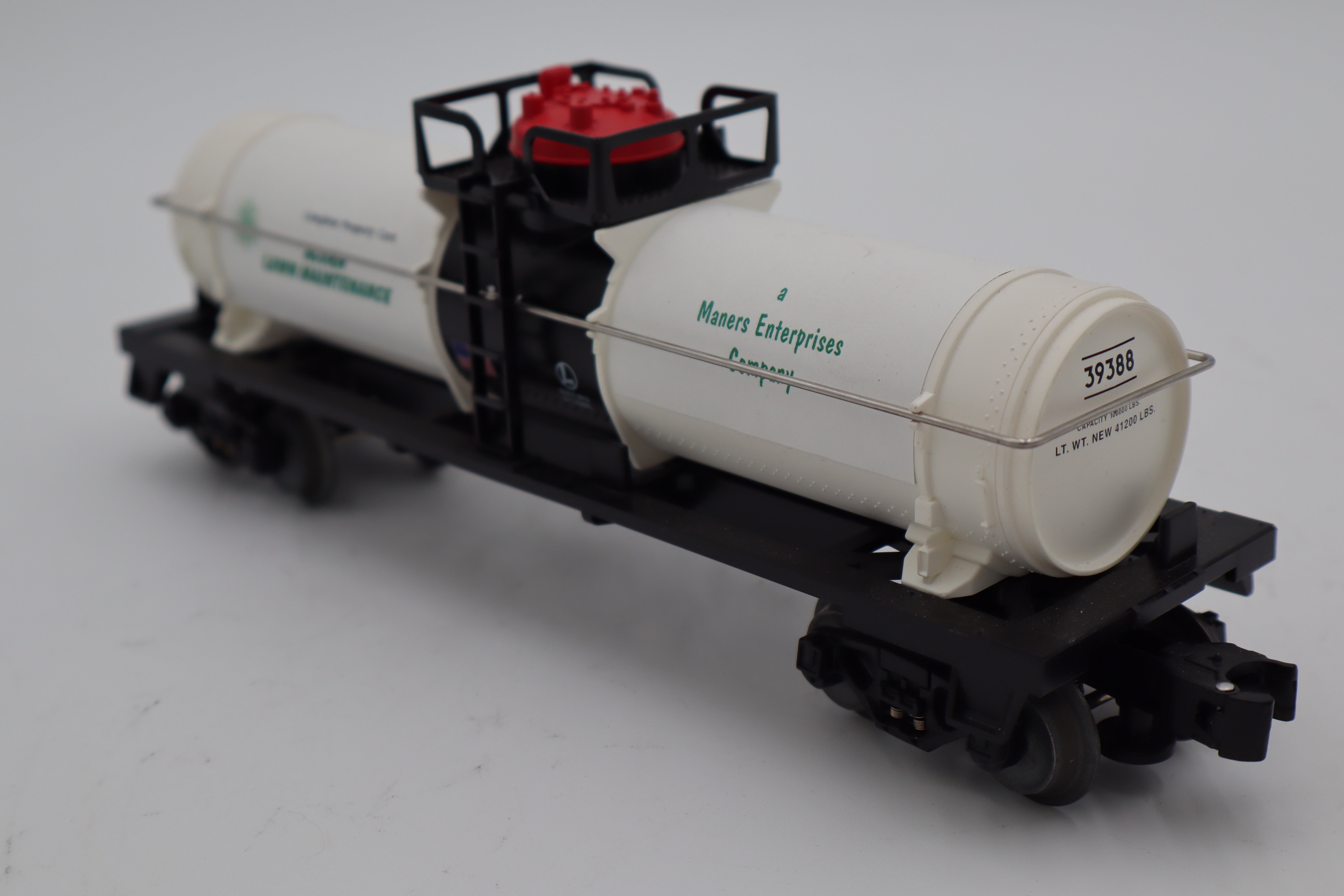 "Acorn Lawn Maintenance" Tank Car- Personalized label -Second hand-M8456