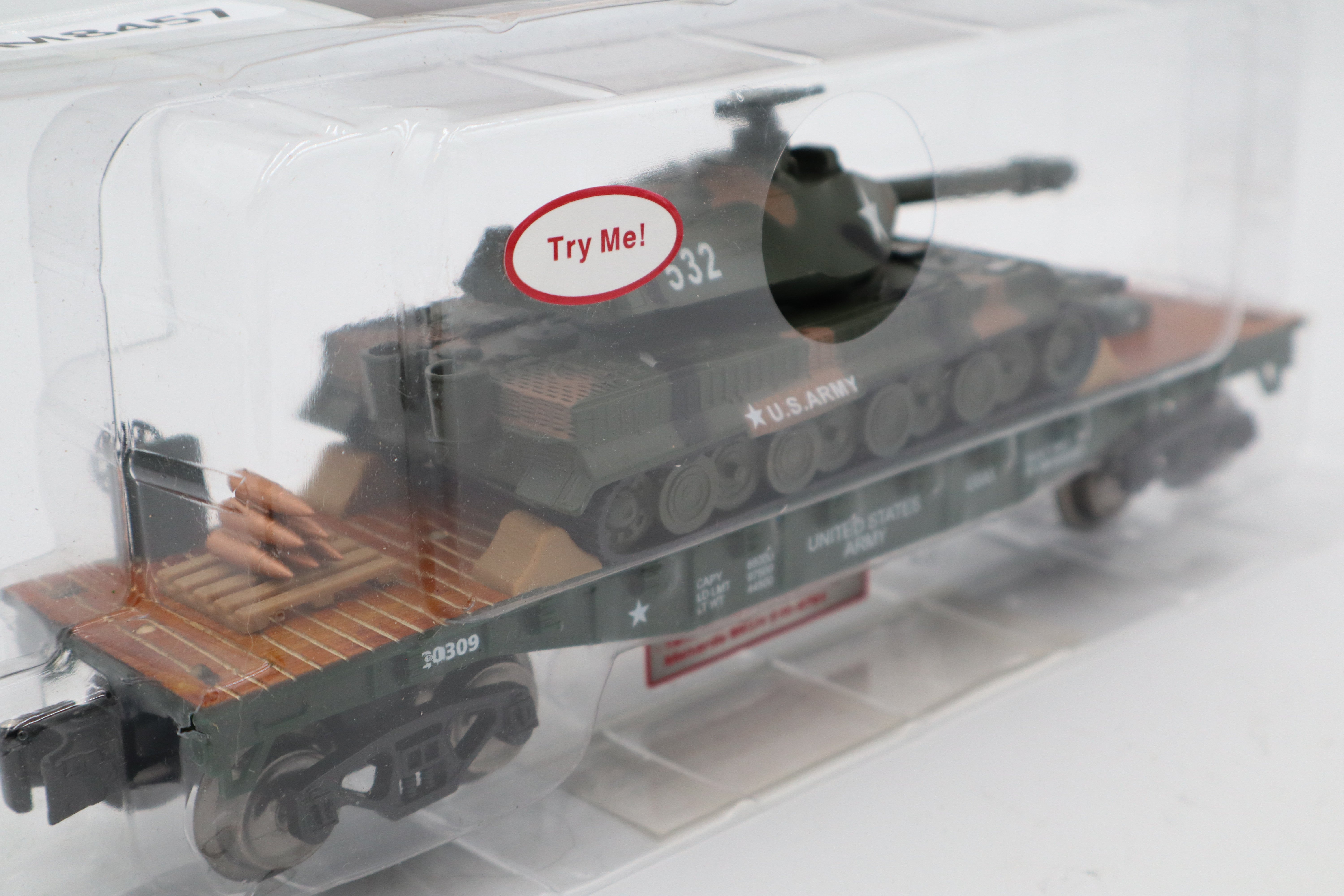 Menards #279-3572 Army Flatcar and Tank w/ Lights & Sound-Second hand-M8457