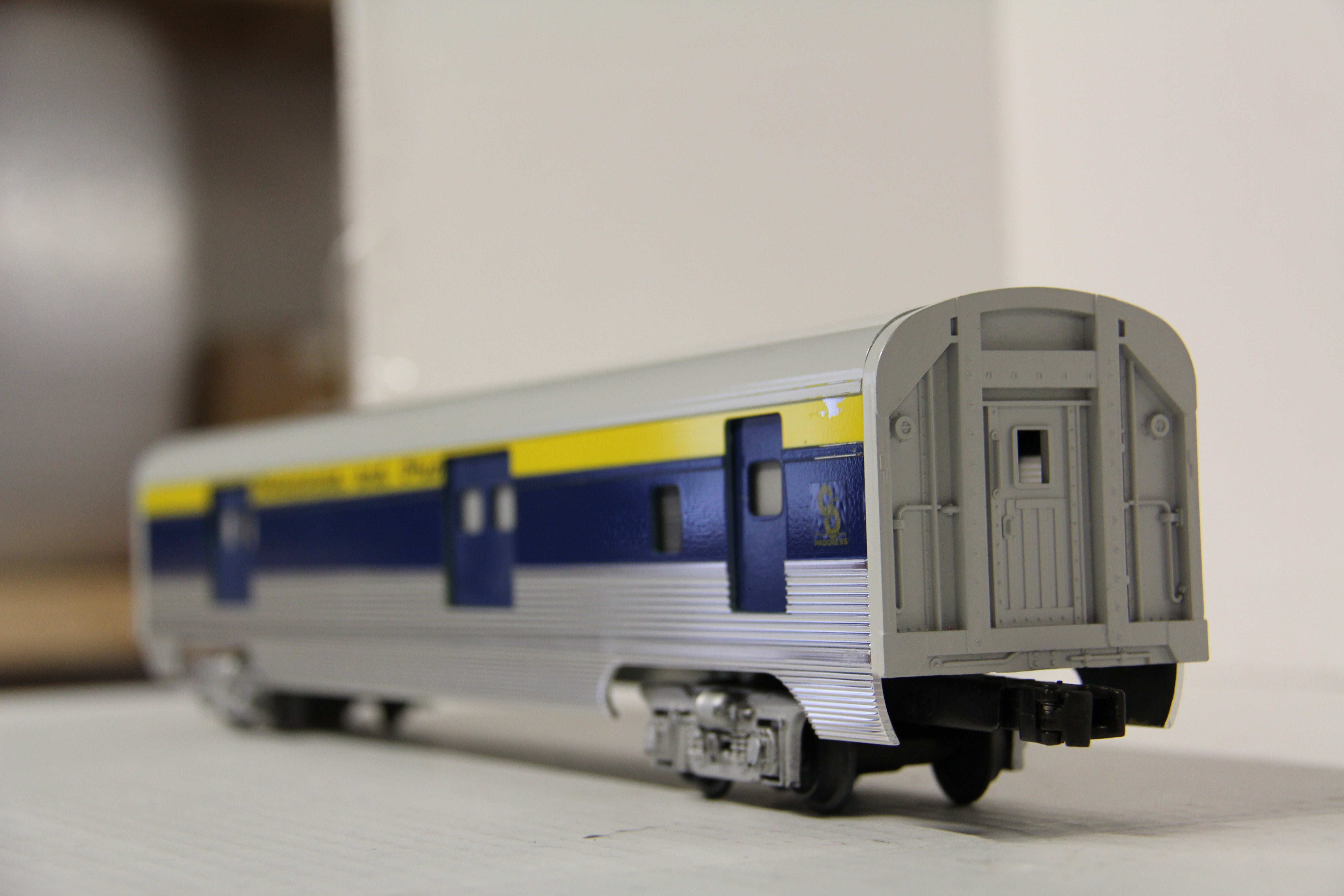 Phoenix Railways Chesapeake & Ohio 18" Passenger Set-Second hand-M6195