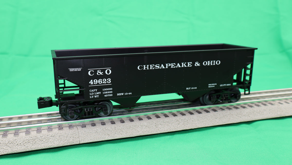 Lionel 2442309 - 2-Bay AAR Hopper Car "Chesapeake & Ohio" #49623 - MrMuffin'sTrains