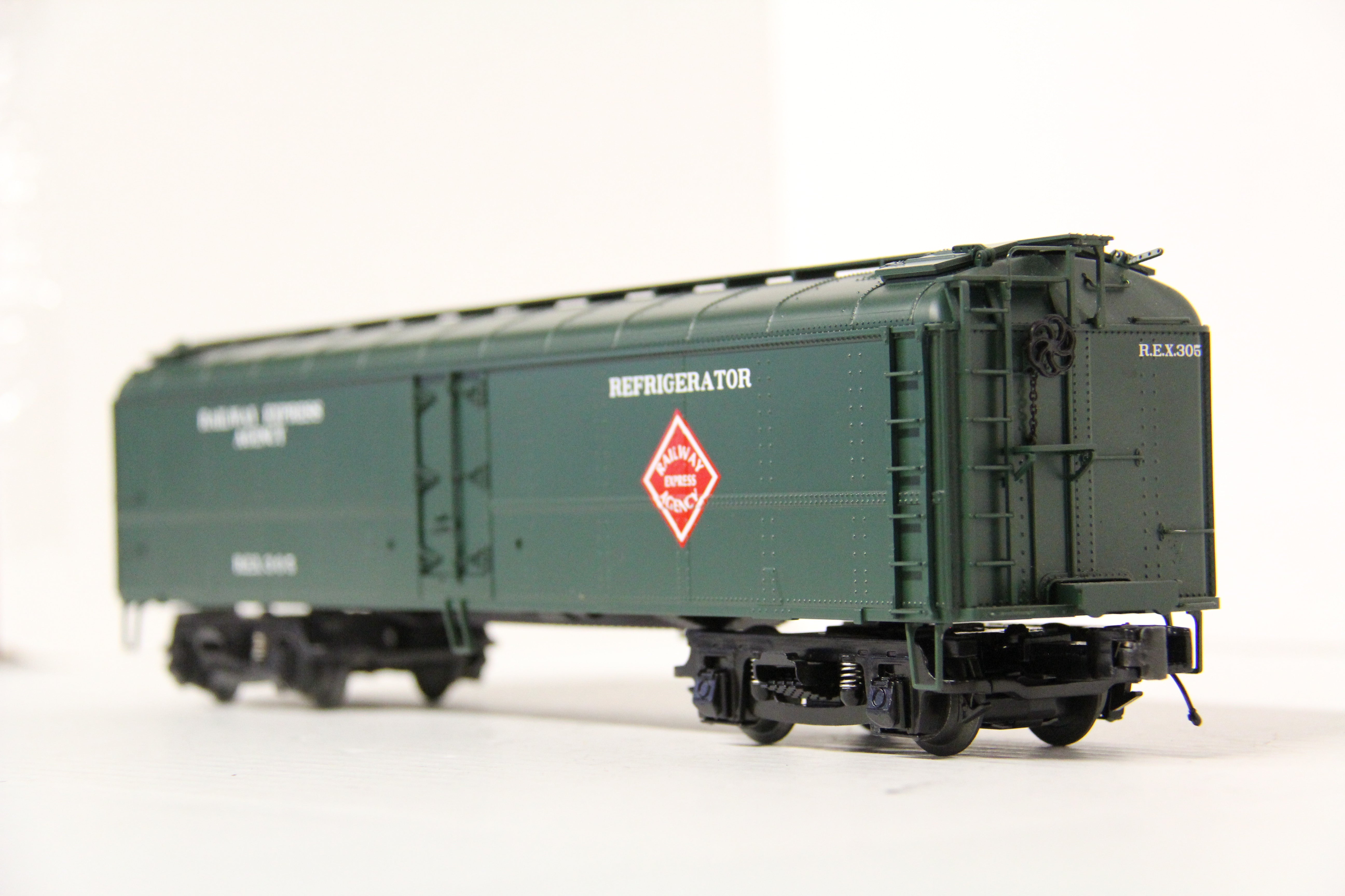 MTH 20-94166 REA R50B Express Reefer Car-Second hand-M6196