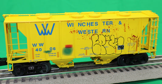 Lionel 2426671 - PS-2 Covered Hopper Car "Winchester & Western" #4013 (Rusty but Trusty) - MrMuffin'sTrains