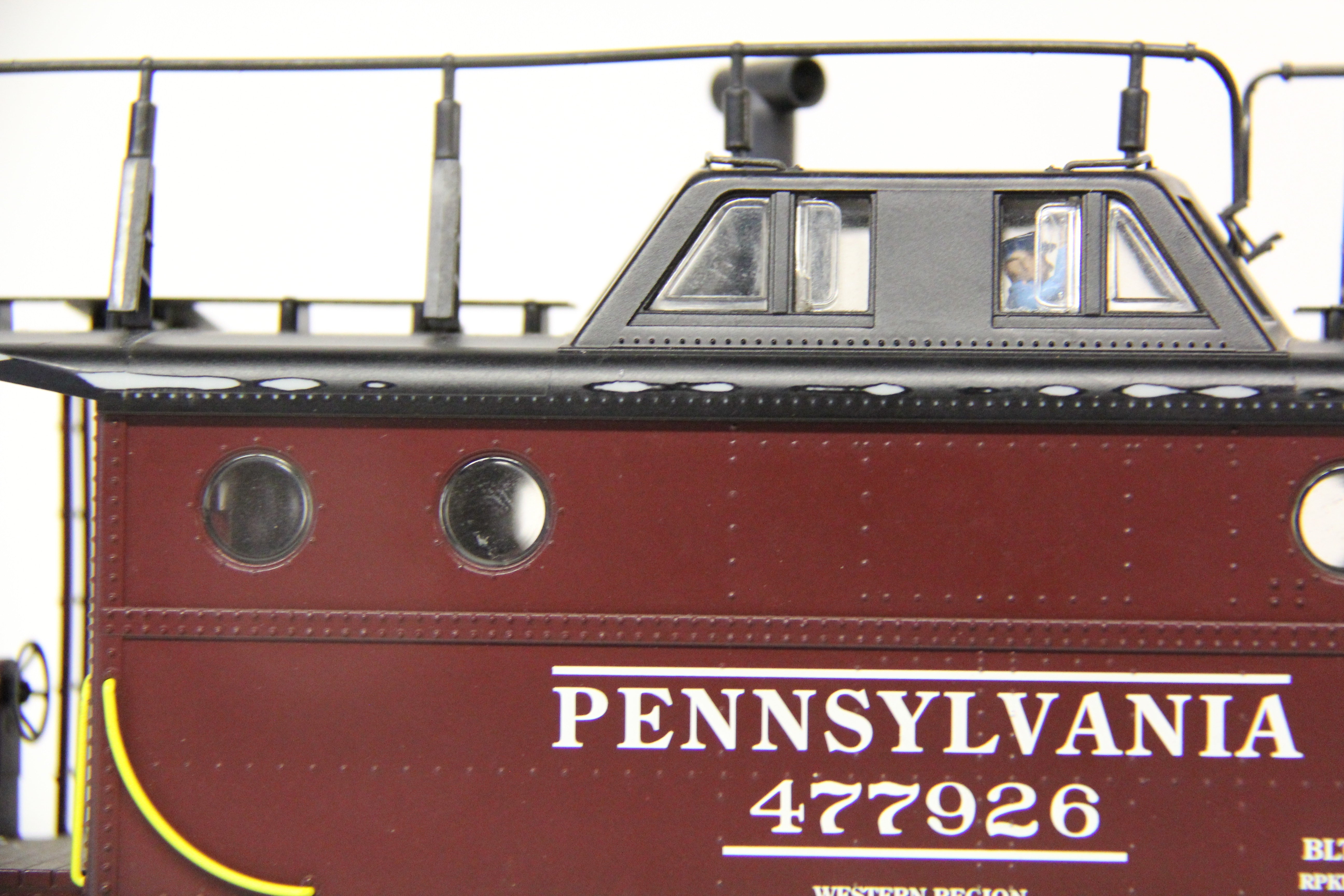 K Line #615-1892 Pennsylvania N5C Caboose w/ Antenna #477926-Second hand-M6200