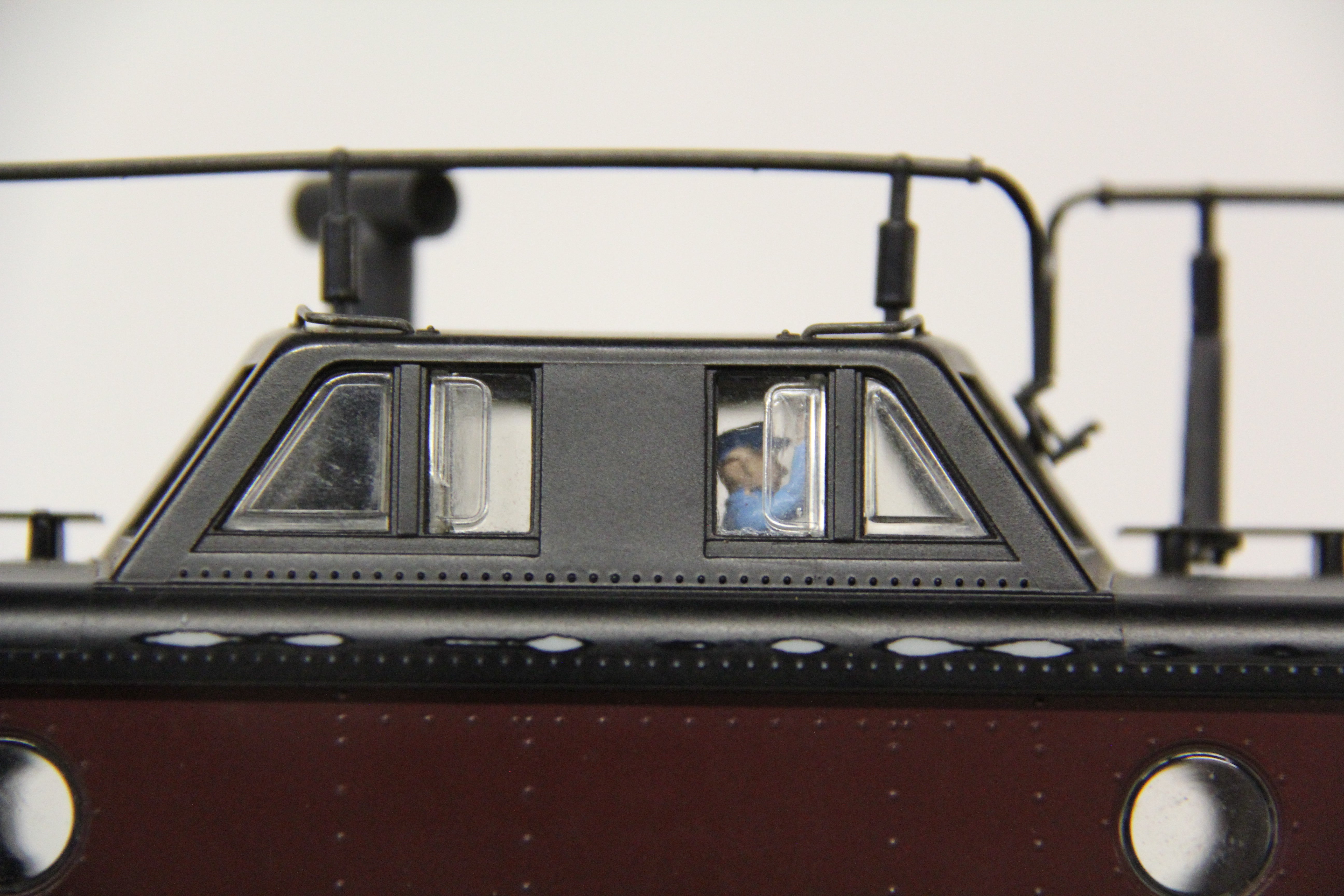 K Line #615-1892 Pennsylvania N5C Caboose w/ Antenna #477926-Second hand-M6200