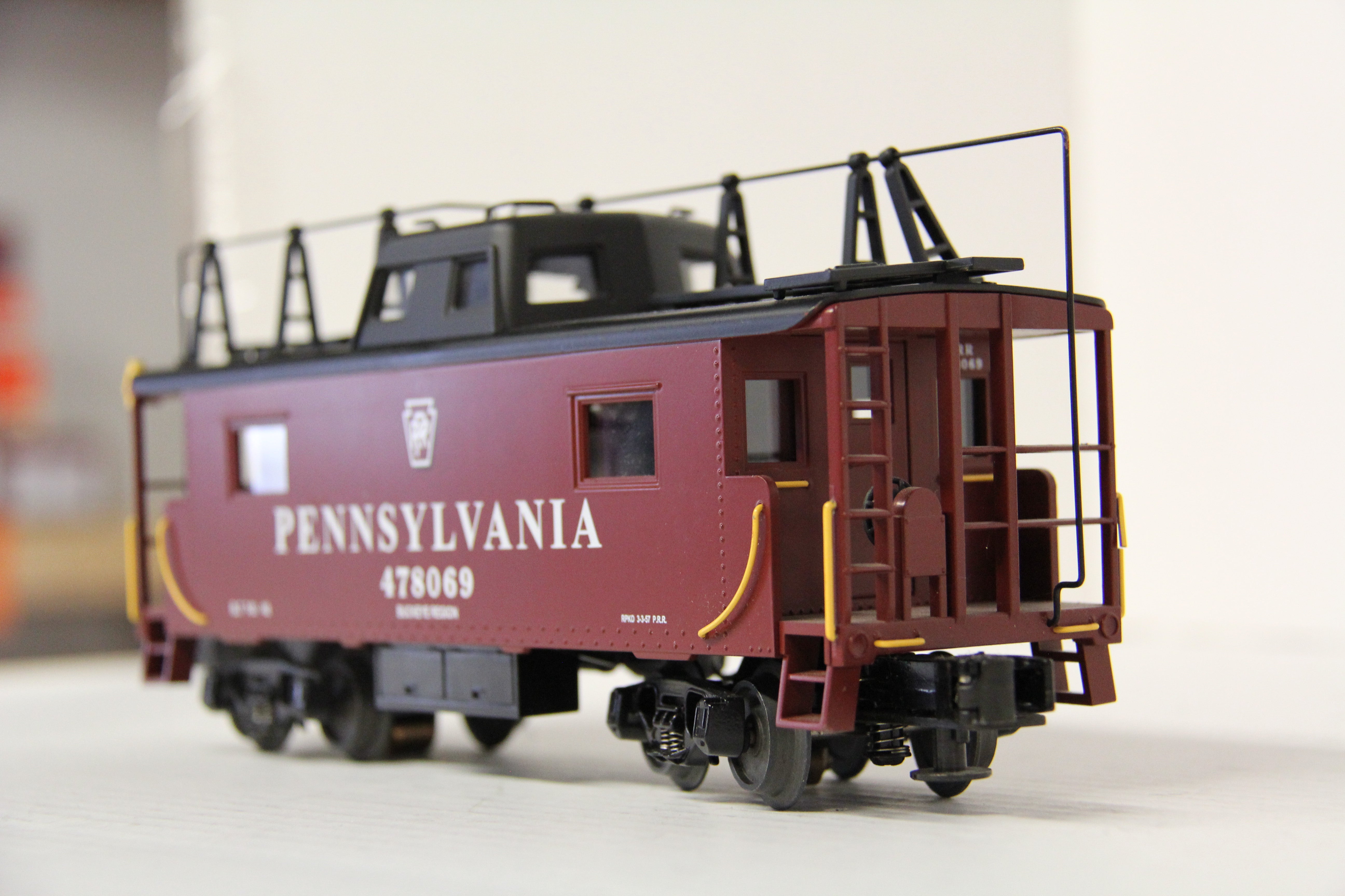 MTH 20-91014 Pennsylvania N8 Caboose-Second hand-M6201