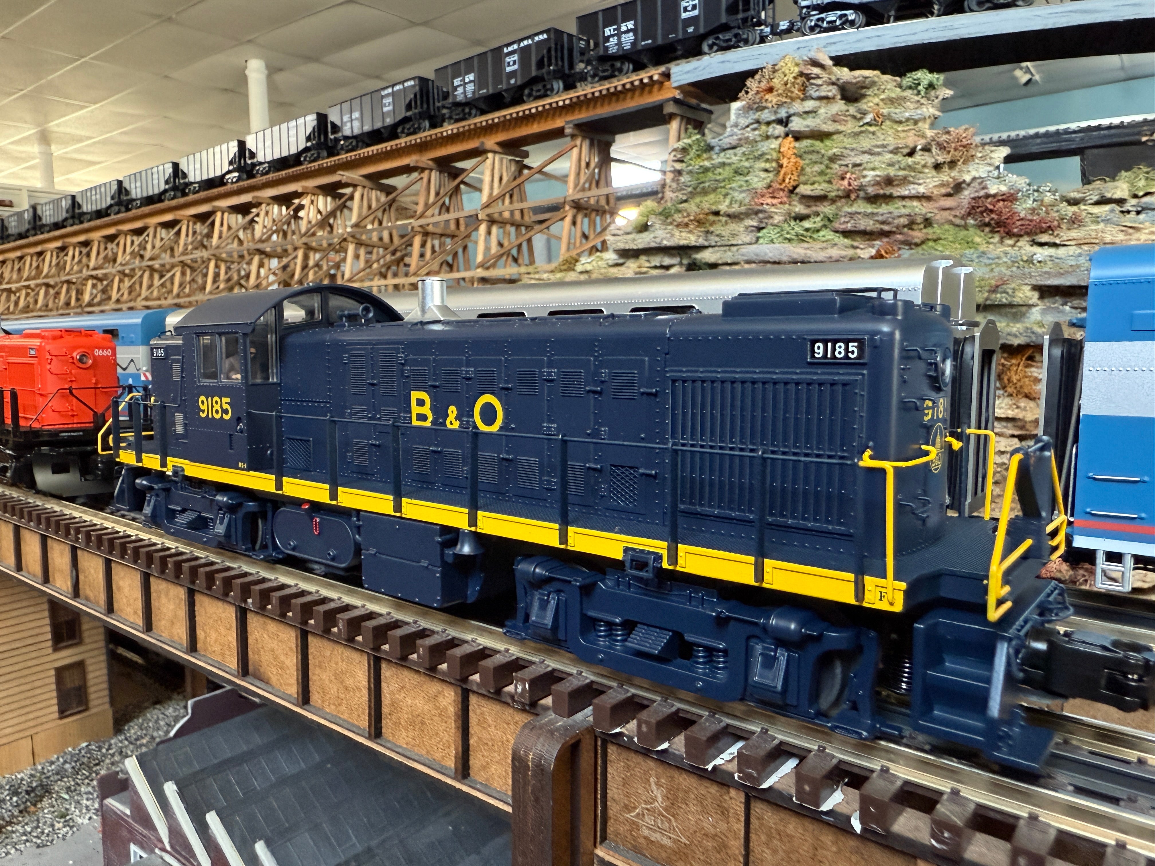 MTH 30-21274-1 - Alco RS-1 Diesel Engine "Baltimore & Ohio" #9185 w/ PS3