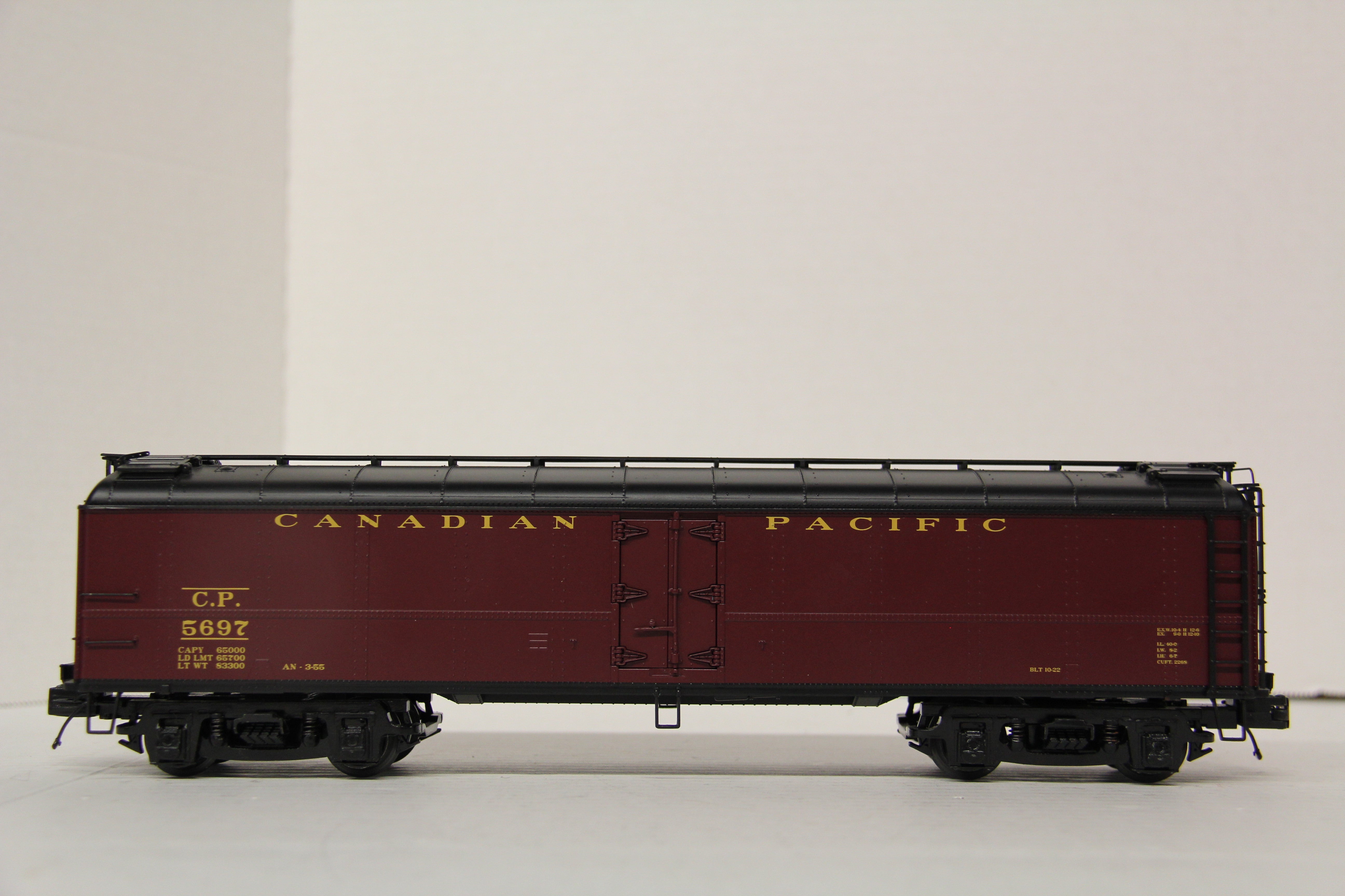 MTH 20-94150 Canadian Pacific R50B Express Reefer Car #5697-Second hand-M6213