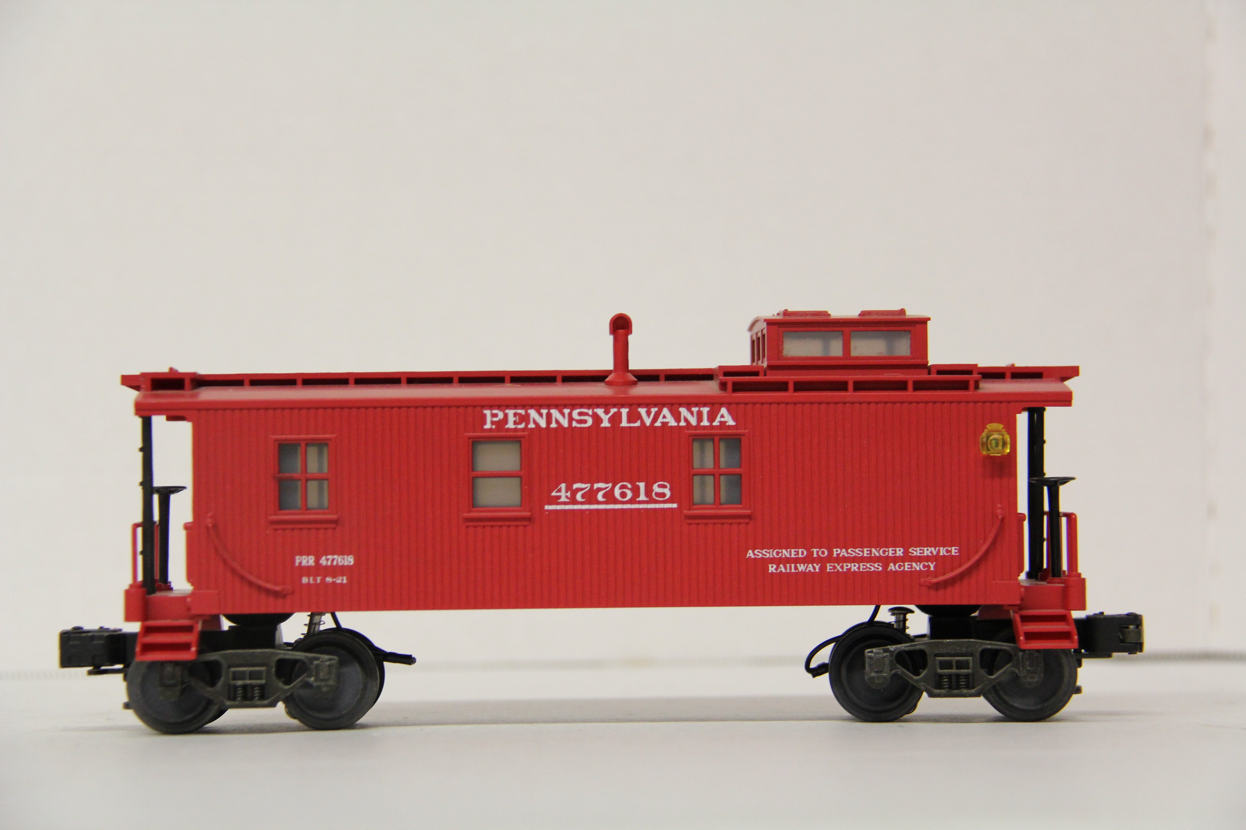 Rail King 30-7700 Pennsylvania Woodsided Caboose #477618-Second hand-M6212