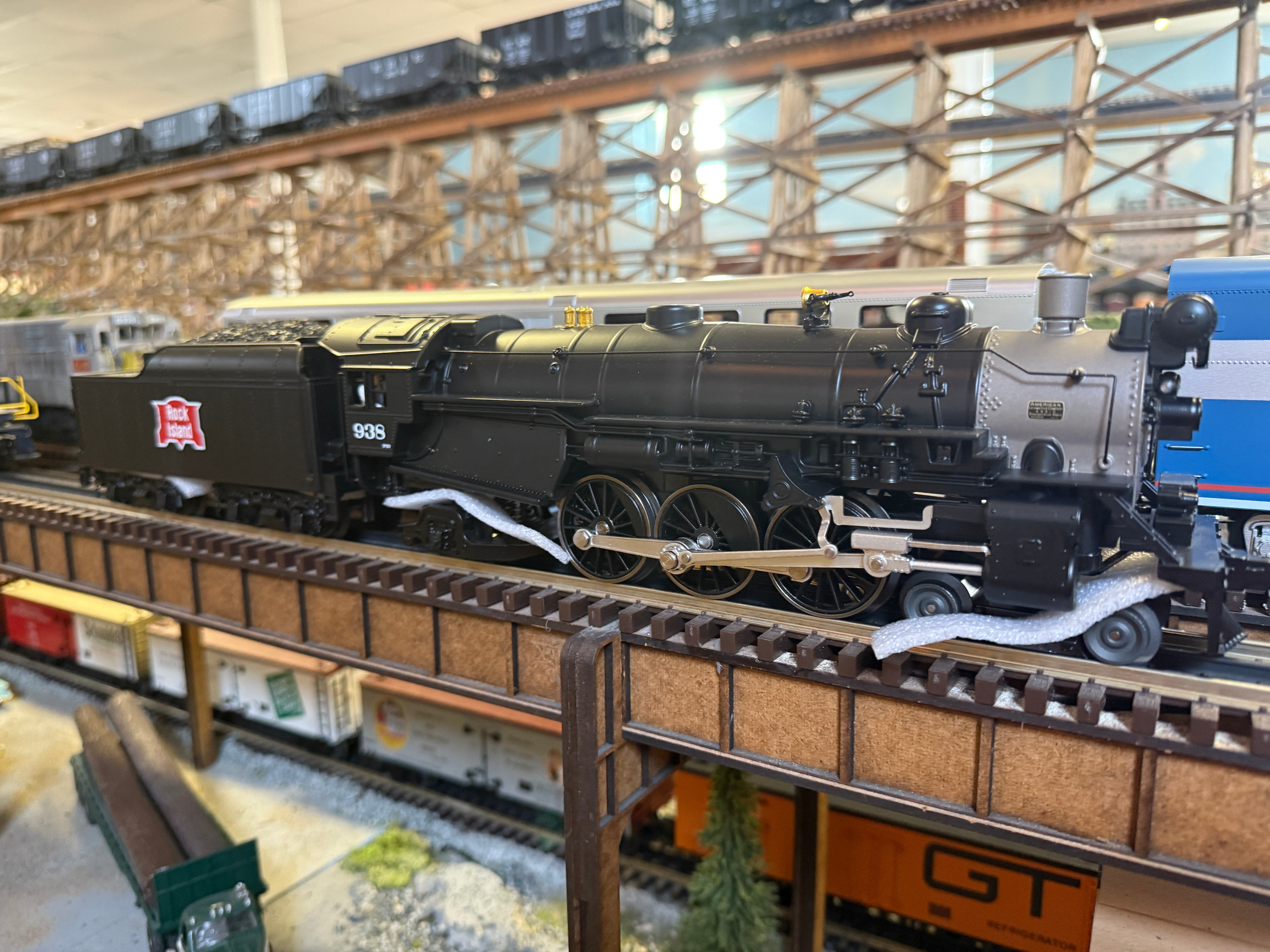 MTH 30-1884-1 - 4-6-2 Imperial P47 Pacific Steam Engine "Rock Island" #938 w/ PS3 - Custom Run for MrMuffin'sTrains