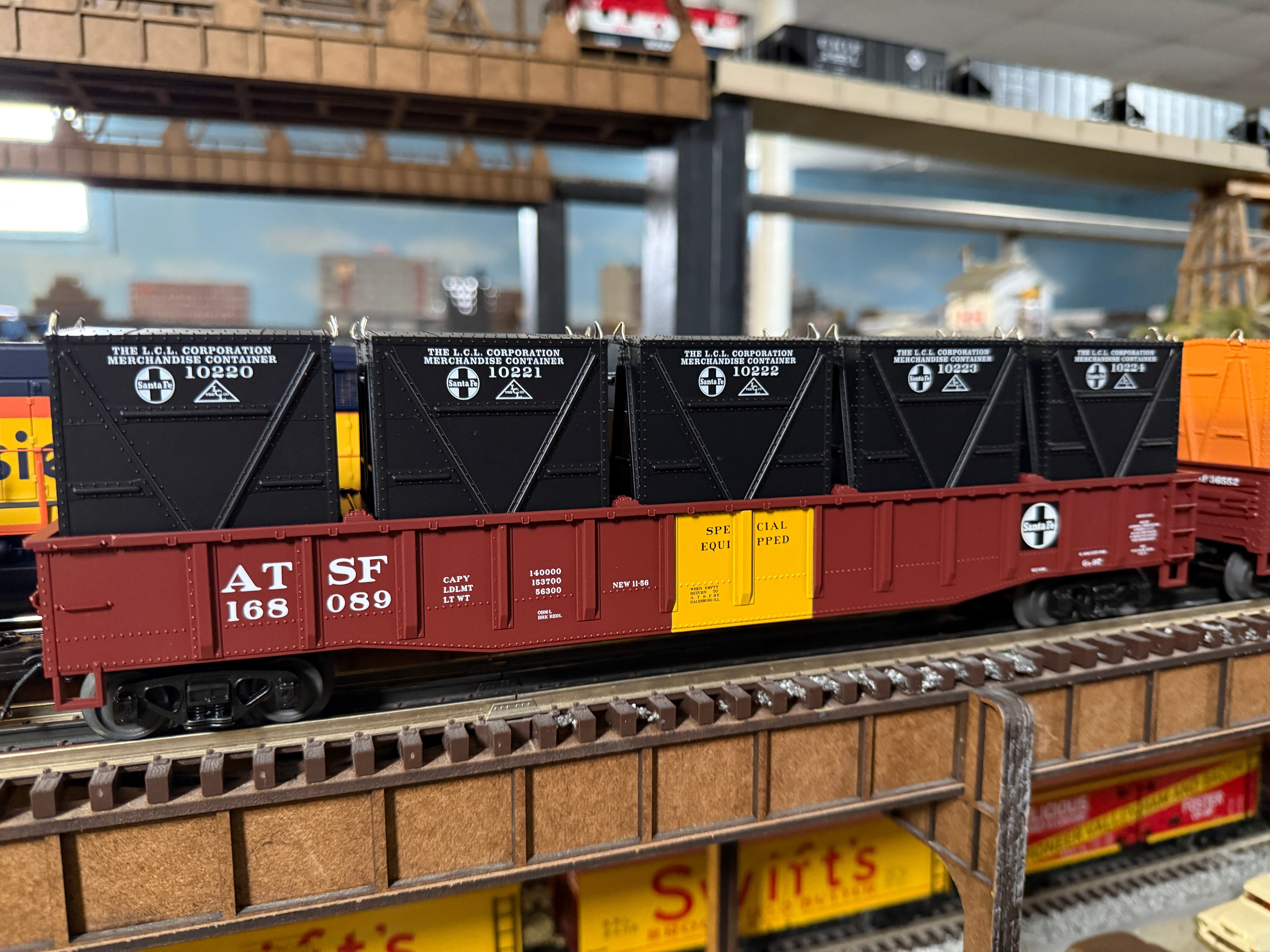 MTH 20-95680 - Gondola "Santa Fe" w/ LCL Containers