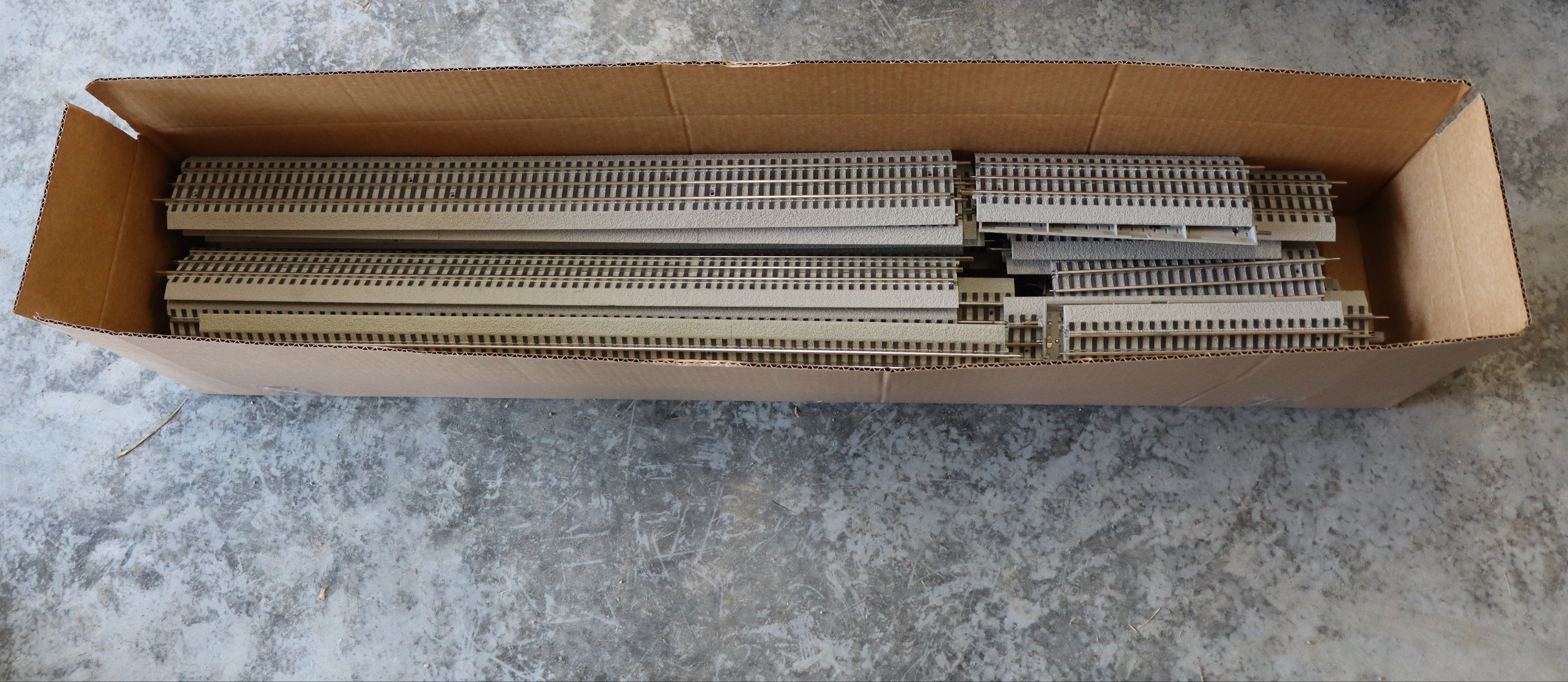 FasTrack Lot #1K Various Pieces-Second hand-M20292