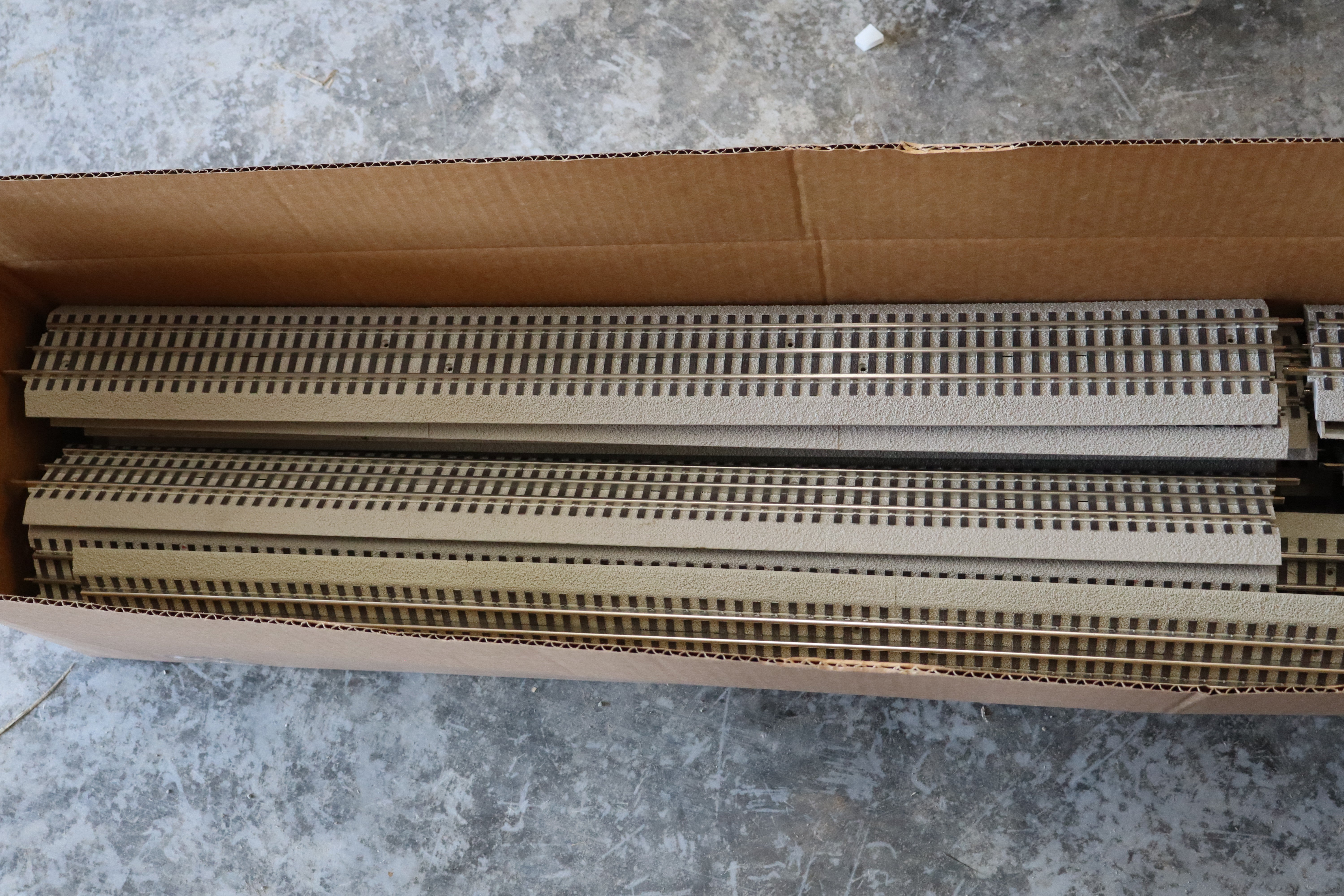 FasTrack Lot #1K Various Pieces-Second hand-M20292