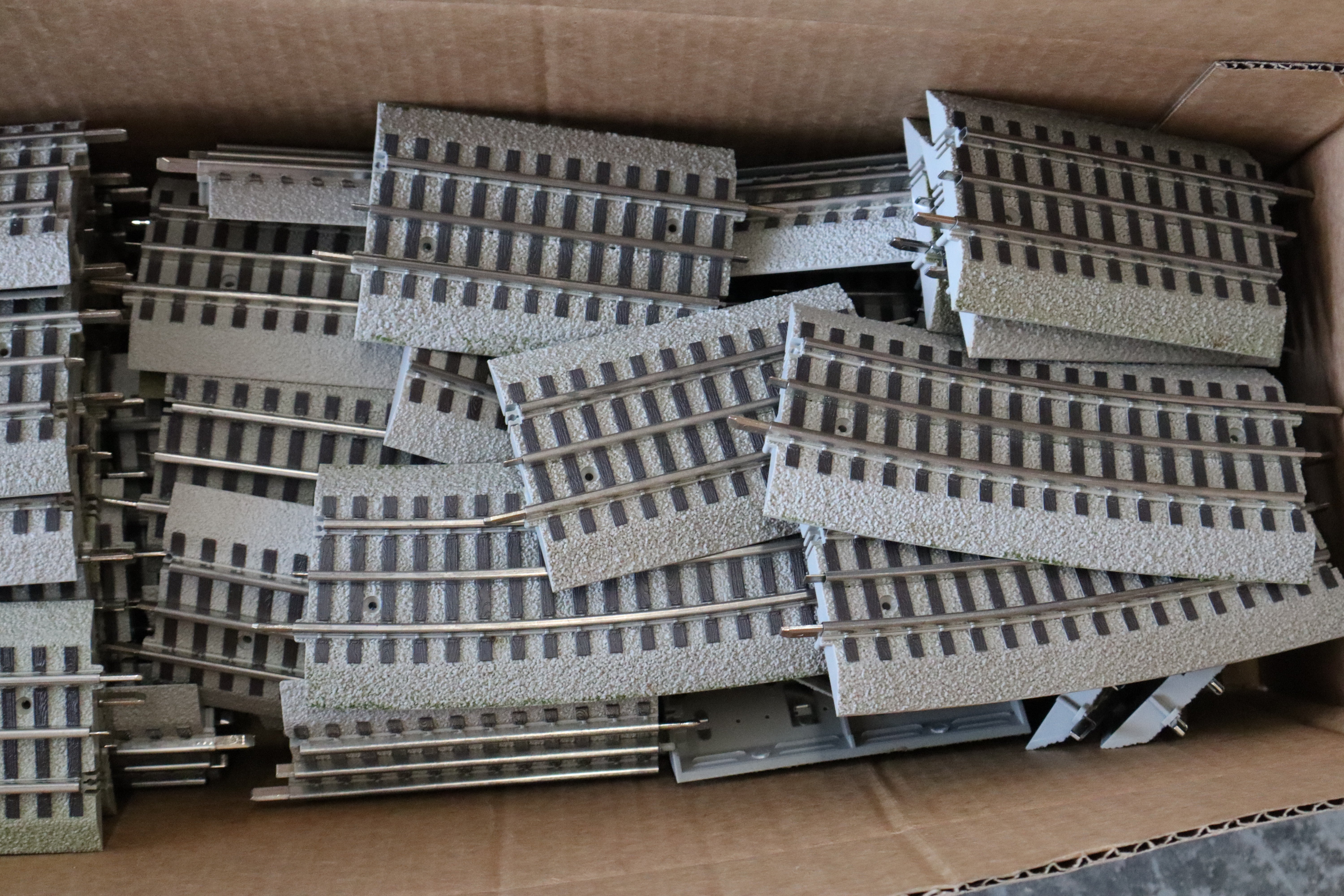 FasTrack Lot #4K Various Pieces-Second hand-M20295