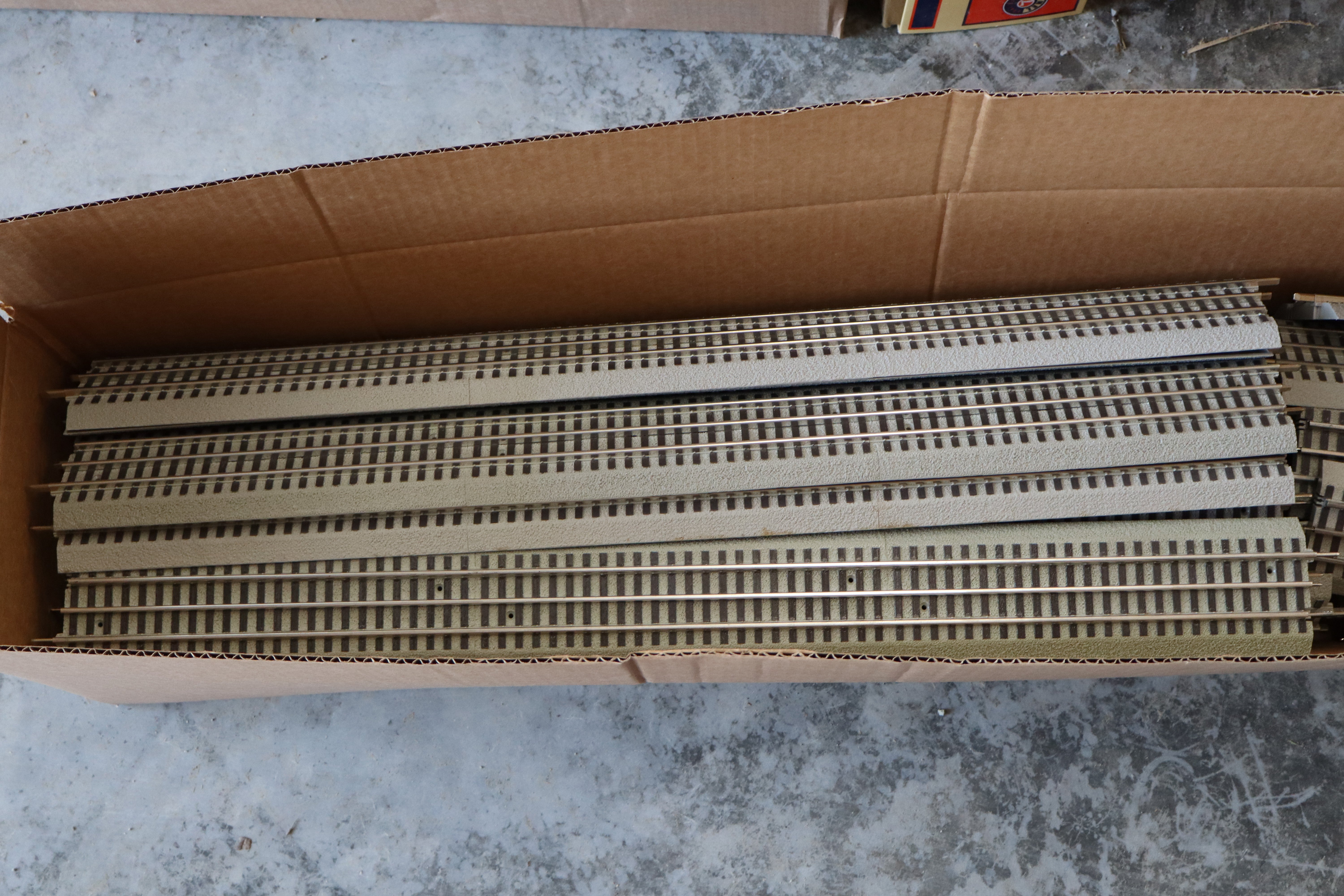 FasTrack Lot #4K Various Pieces-Second hand-M20295