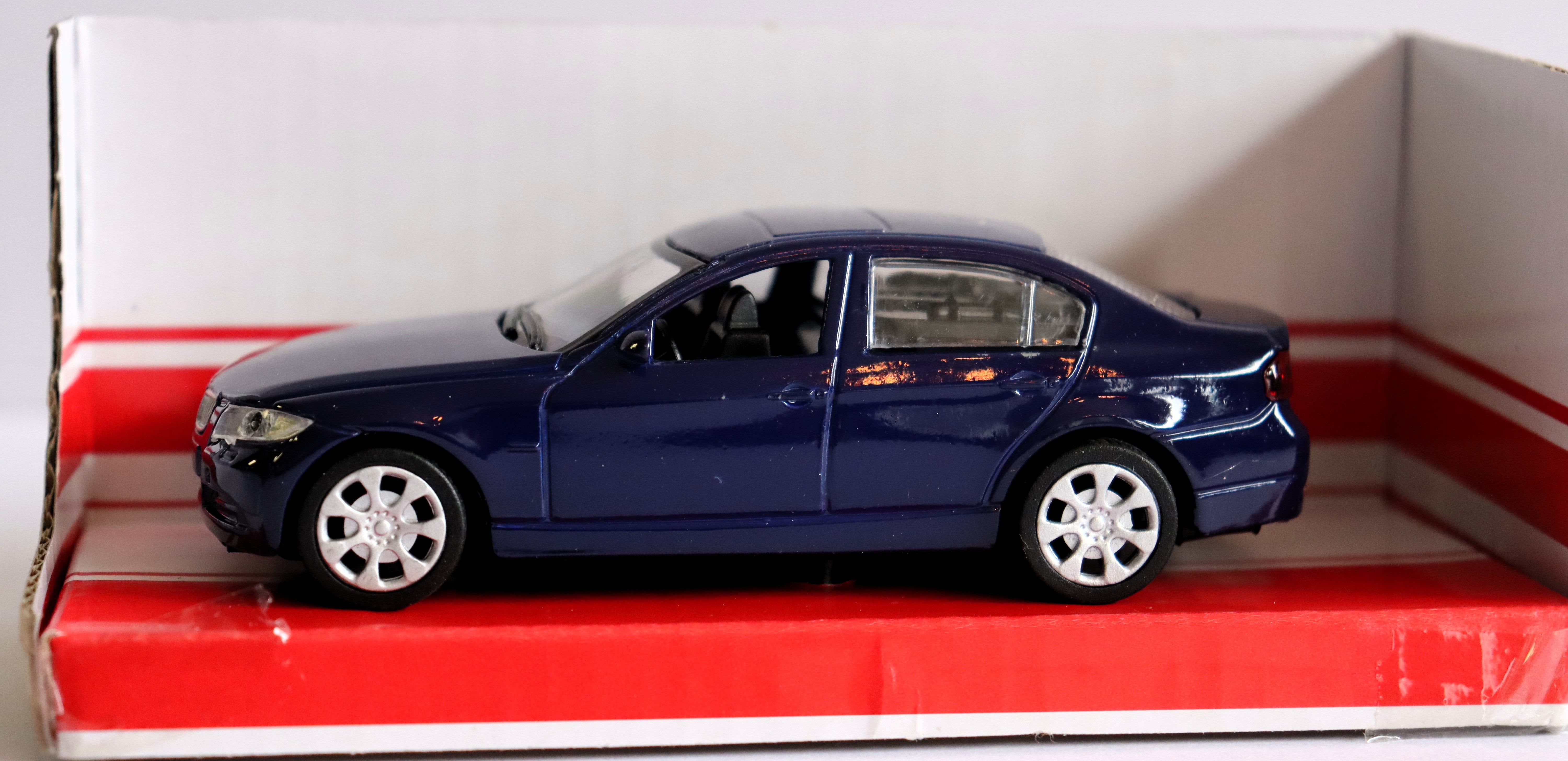 BMW (Dark Blue) 1/48 Diecast Car