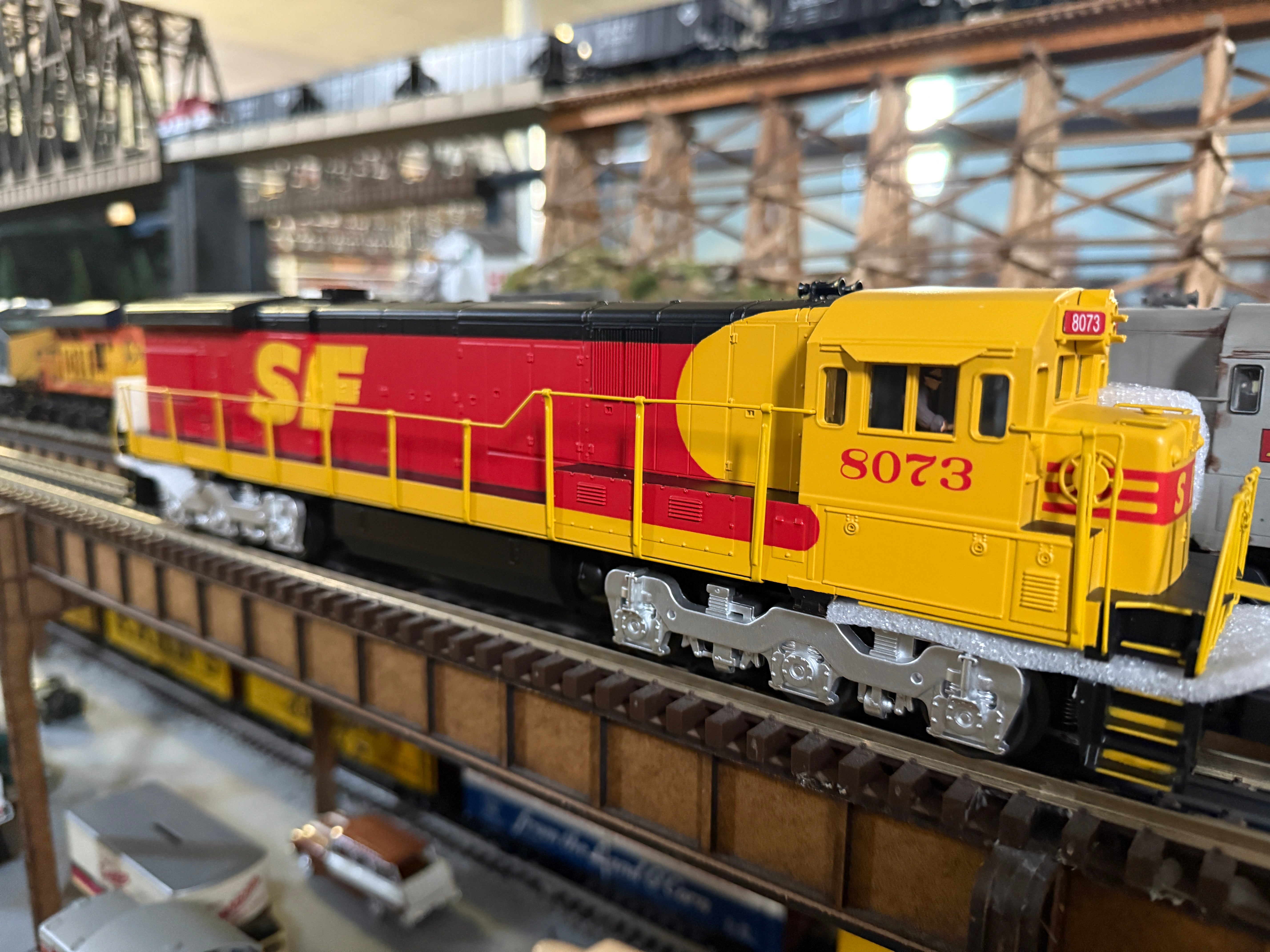 MTH 30-21267-1 - C30-7 Diesel Engine "Santa Fe" #8073 w/ PS3