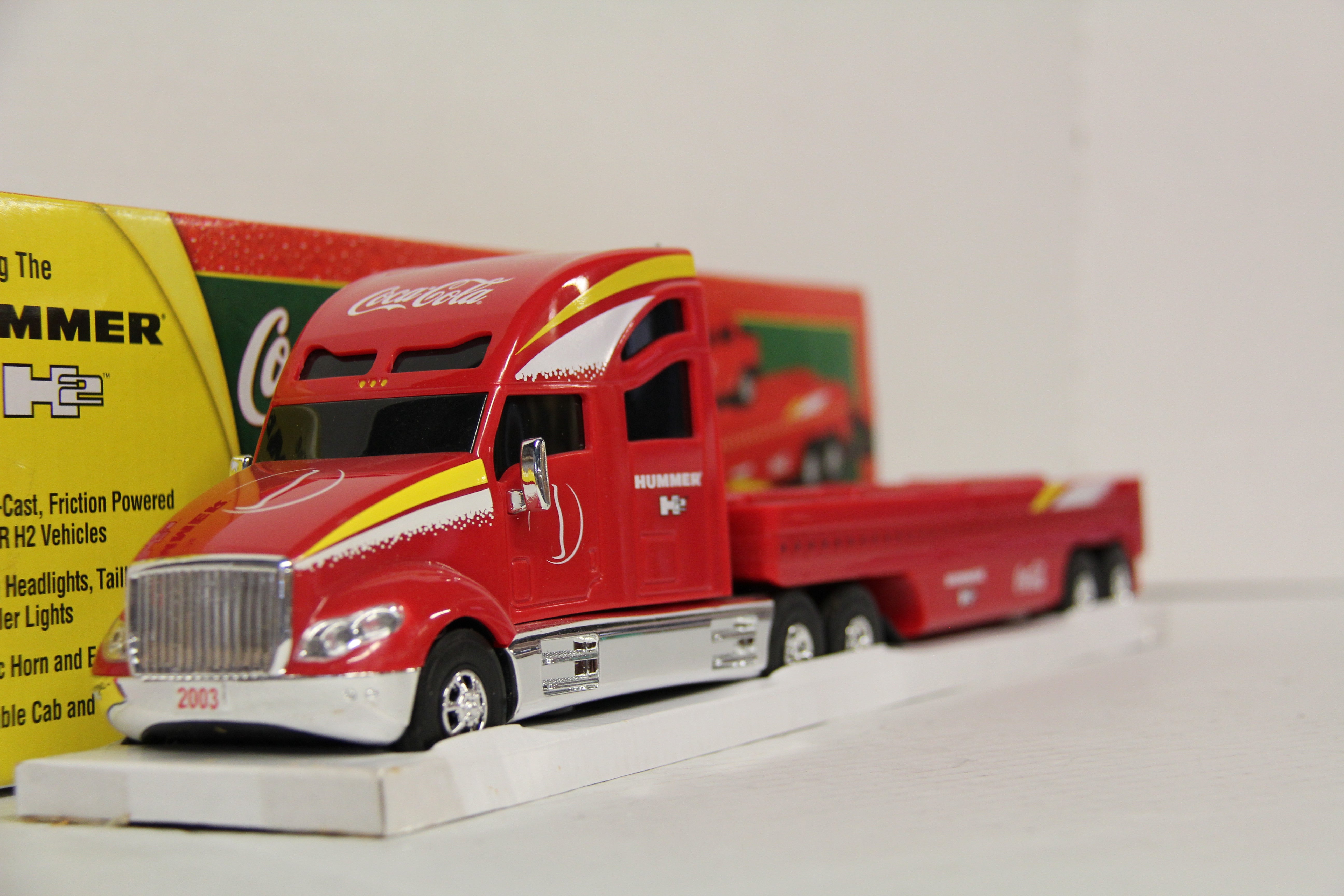 GM 2003 Coke Off Road Carrier with Hummers Limited Edition-Second hand-M6223